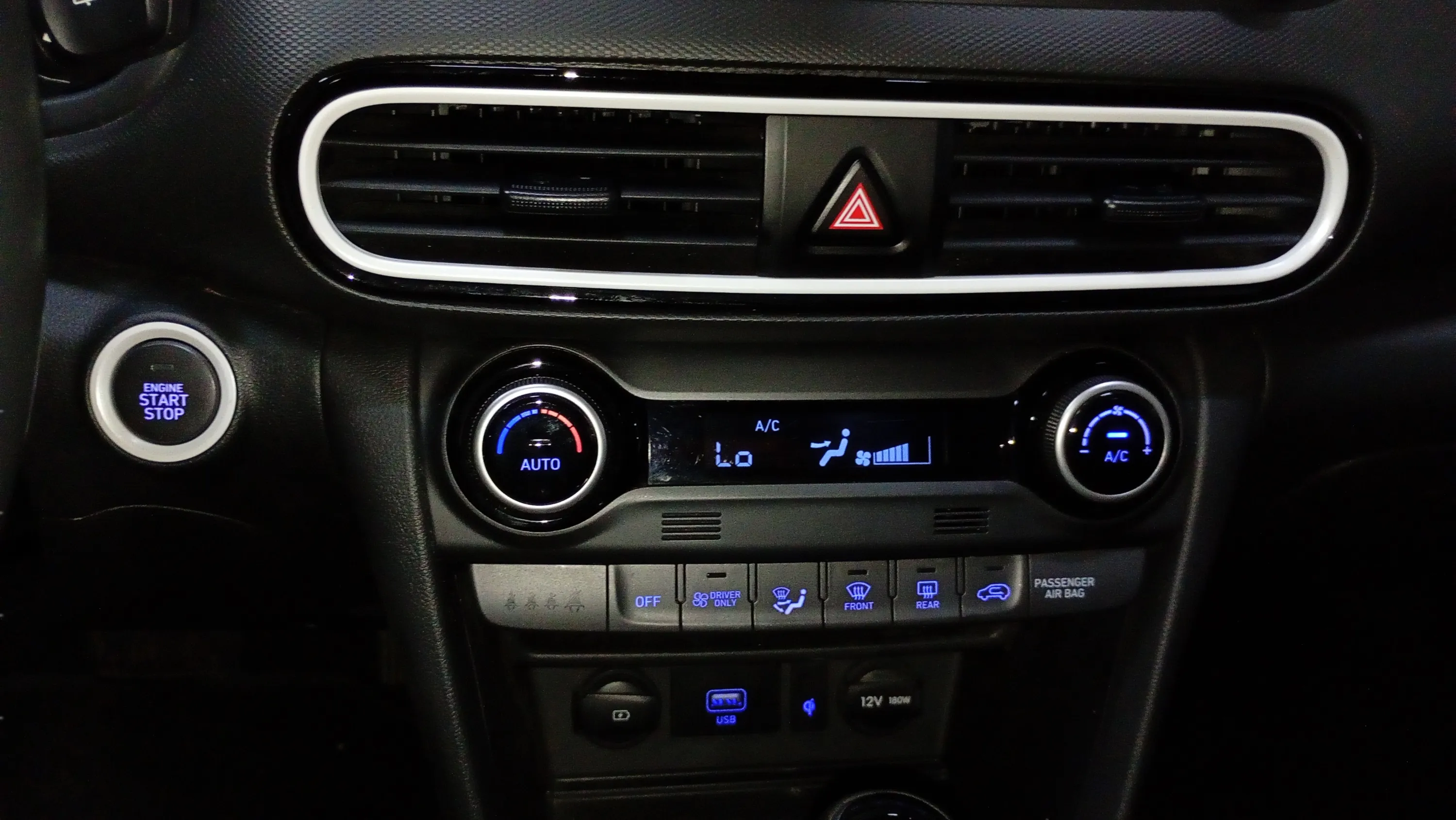 Hyundai Kona 1.6 GDI HEV Klass DCT - foto 18