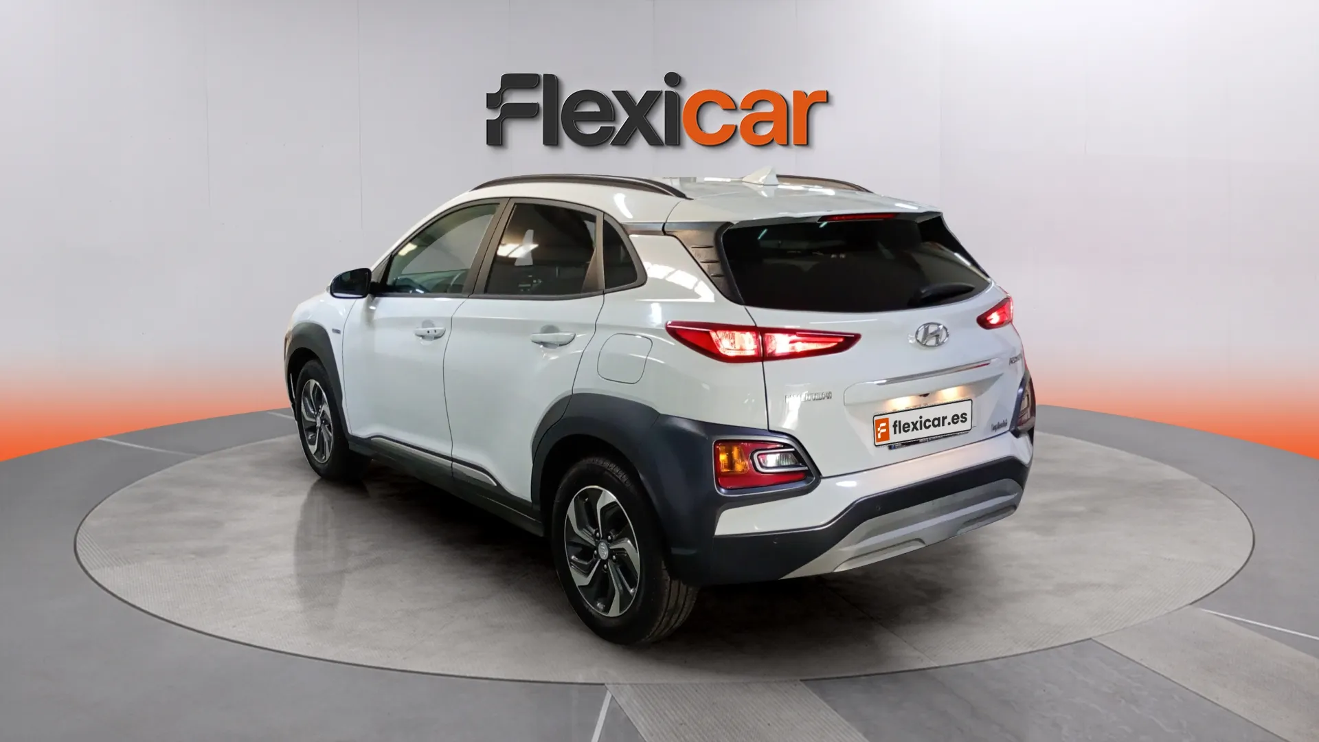 Hyundai Kona 1.6 GDI HEV Klass DCT - foto 8