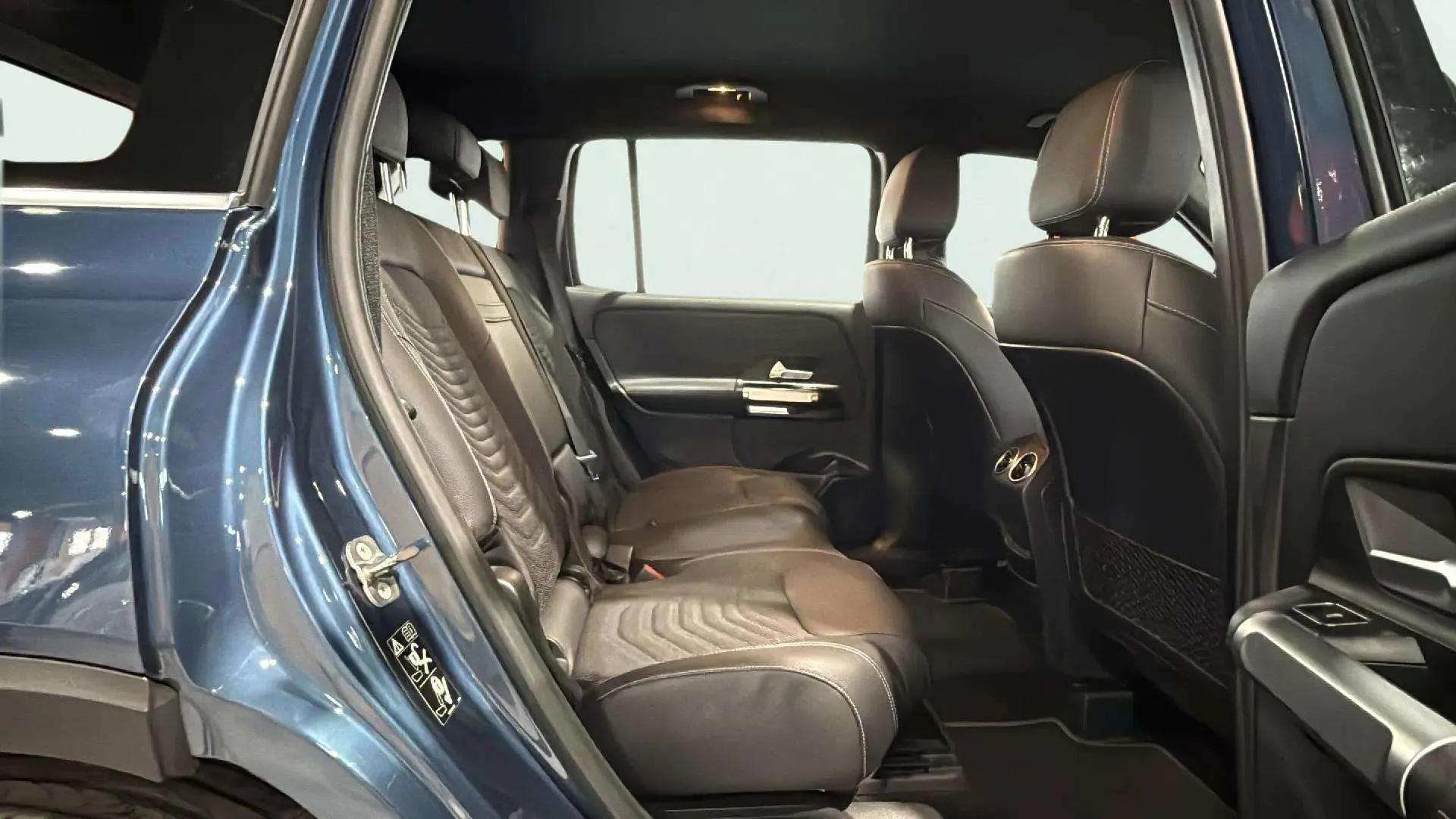 Mercedes-Benz GLB 200 d - foto 22