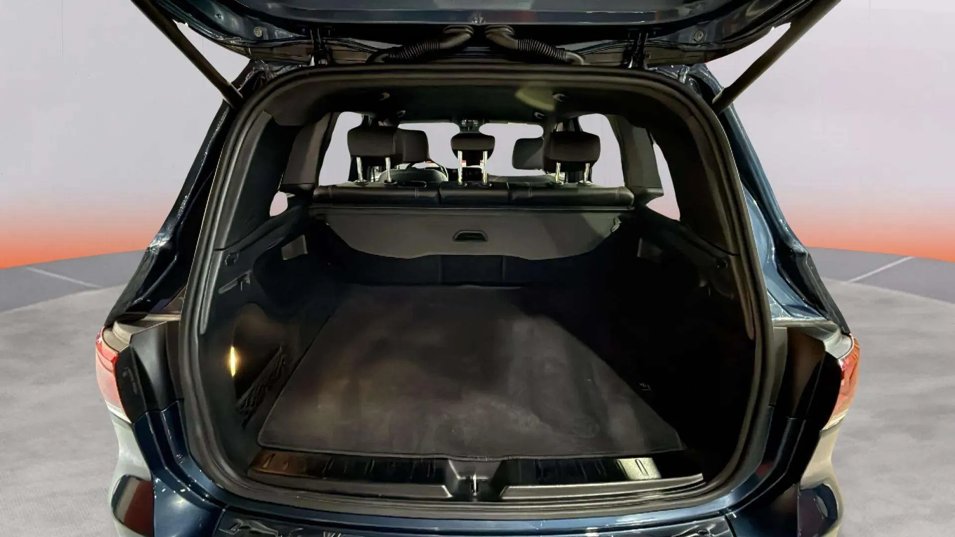 Mercedes-Benz GLB 200 d - foto 30