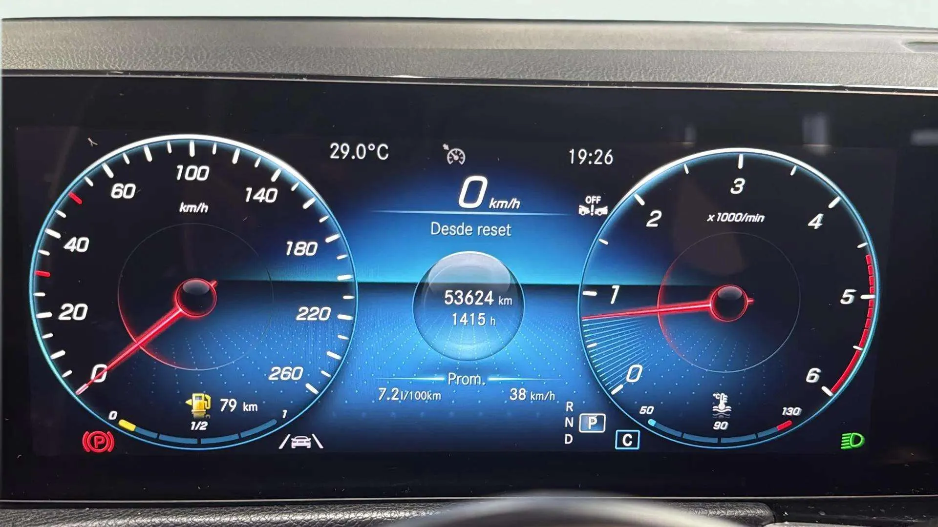 Mercedes-Benz GLB 200 d - foto 10