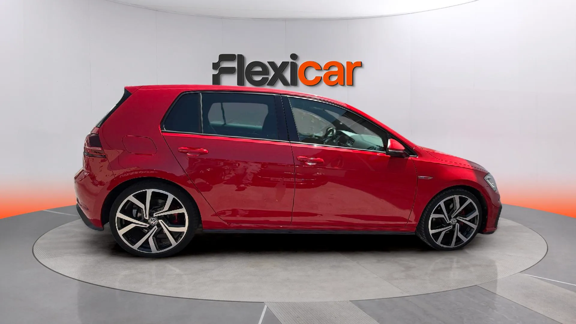 Volkswagen Golf GTI 2.0 TSI - foto 7