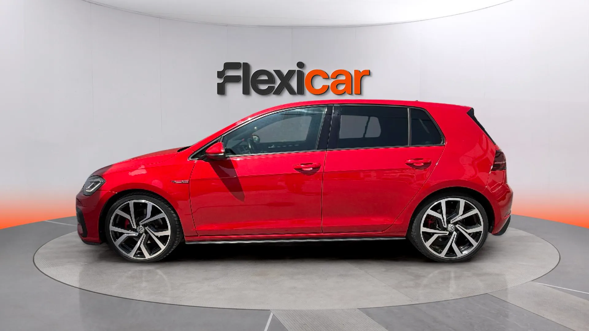 Volkswagen Golf GTI 2.0 TSI - foto 4