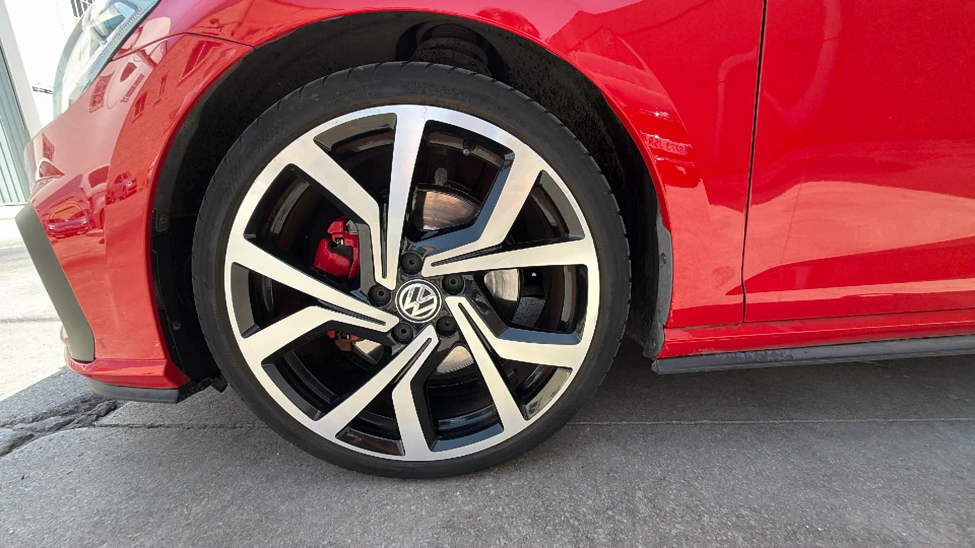 Volkswagen Golf GTI 2.0 TSI - foto 9