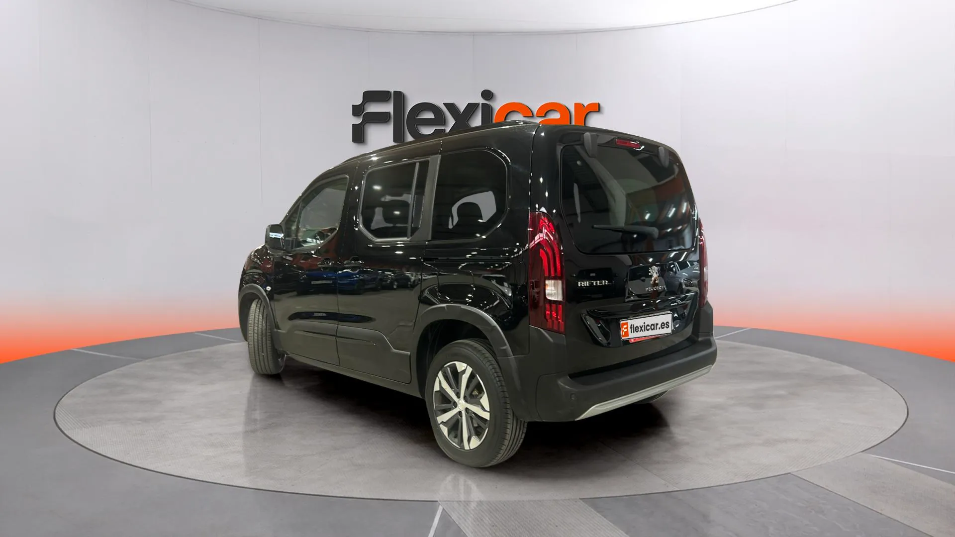 Peugeot Rifter GT BlueHDi 130 - foto 5