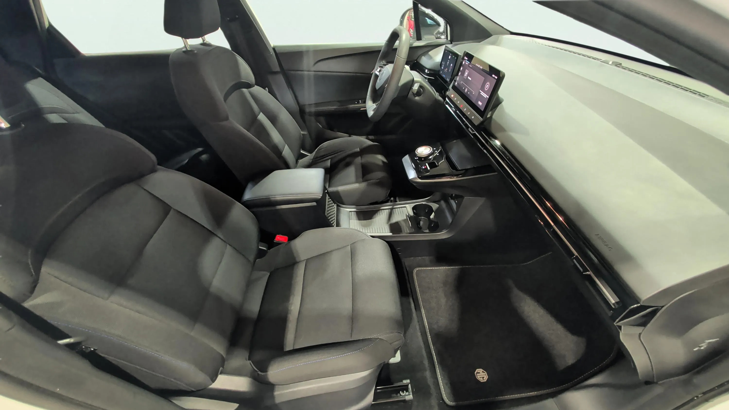 MG MG4 51kWh Standard - foto 20