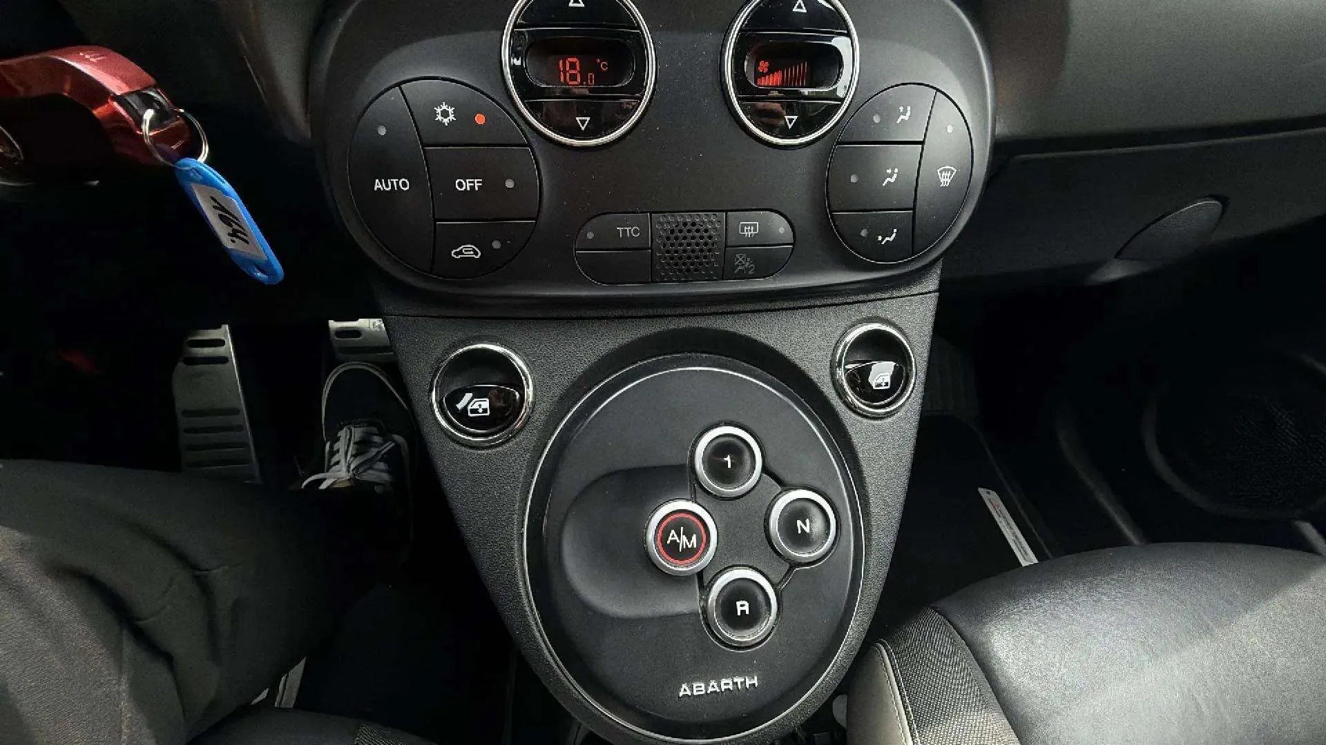 Abarth 500 Cabriolet 595 1.4 T-Jet 165 Turismo - foto 19