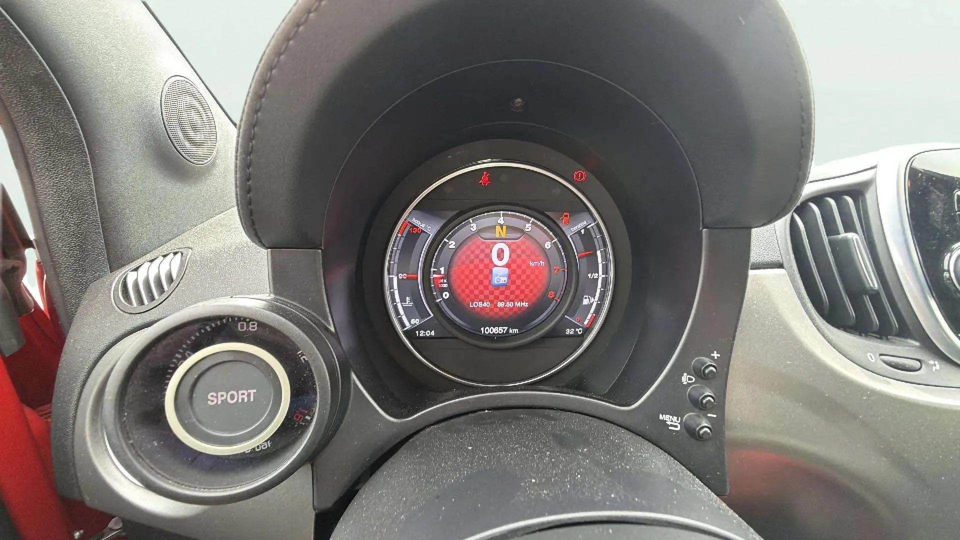 Abarth 500 Cabriolet 595 1.4 T-Jet 165 Turismo - foto 13