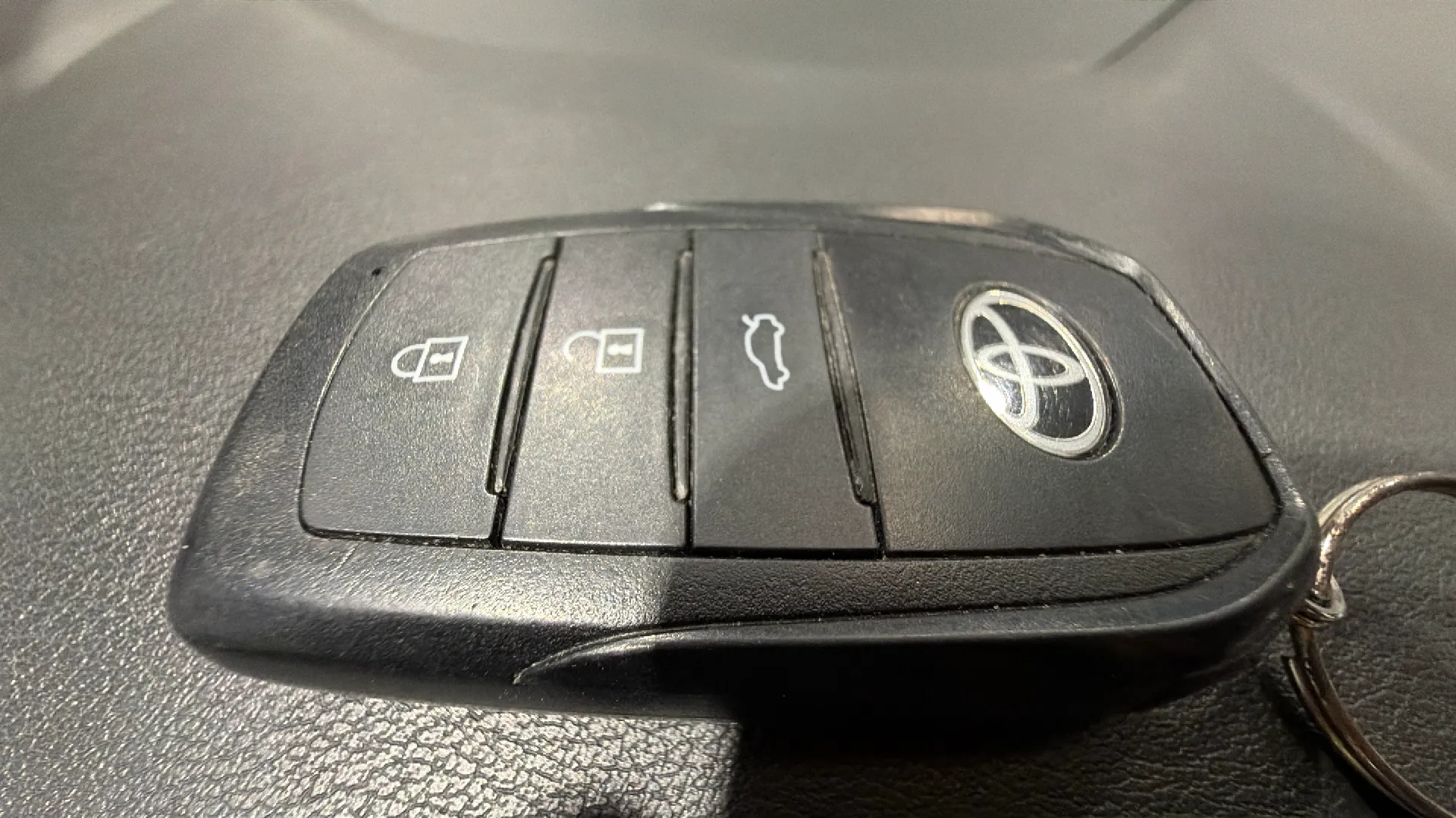 Toyota Corolla 140H Style - foto 14