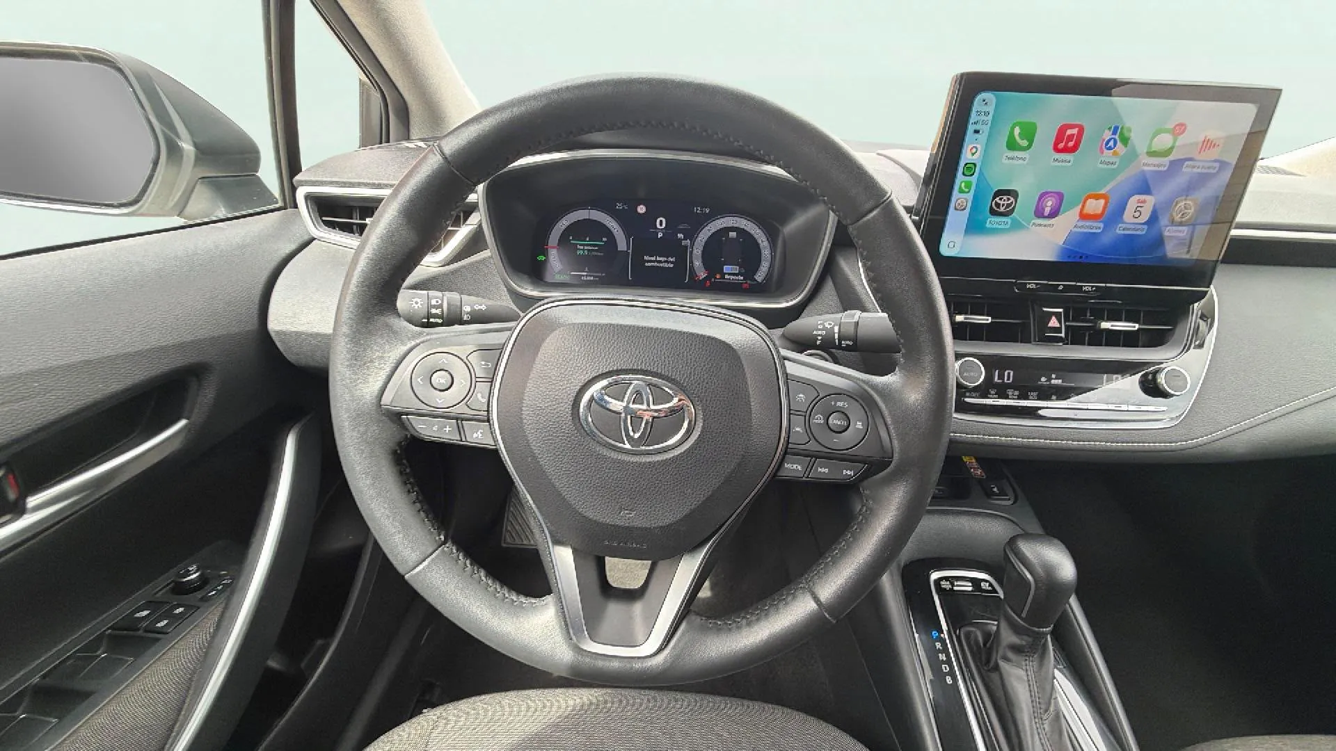 Toyota Corolla 140H Active Plus - foto 11