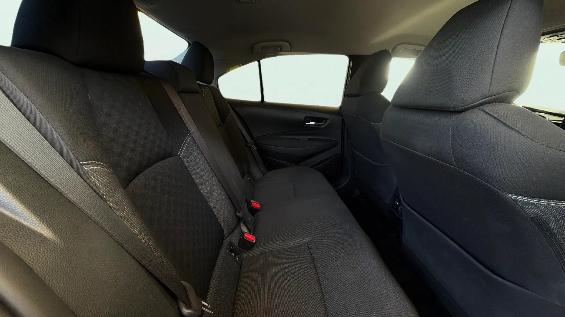 Toyota Corolla 140H Style - foto 10