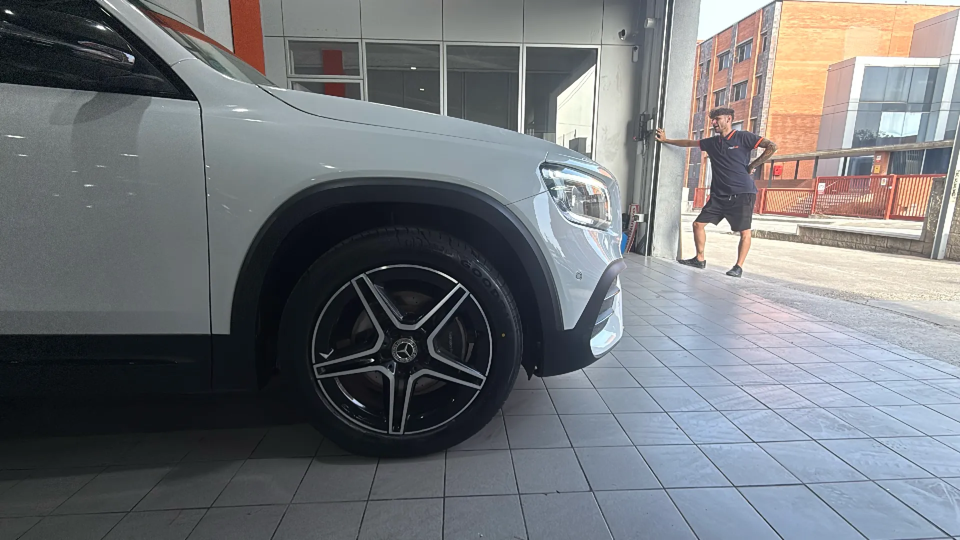 Mercedes-Benz GLB 1.3 GLB 200 DCT - foto 17