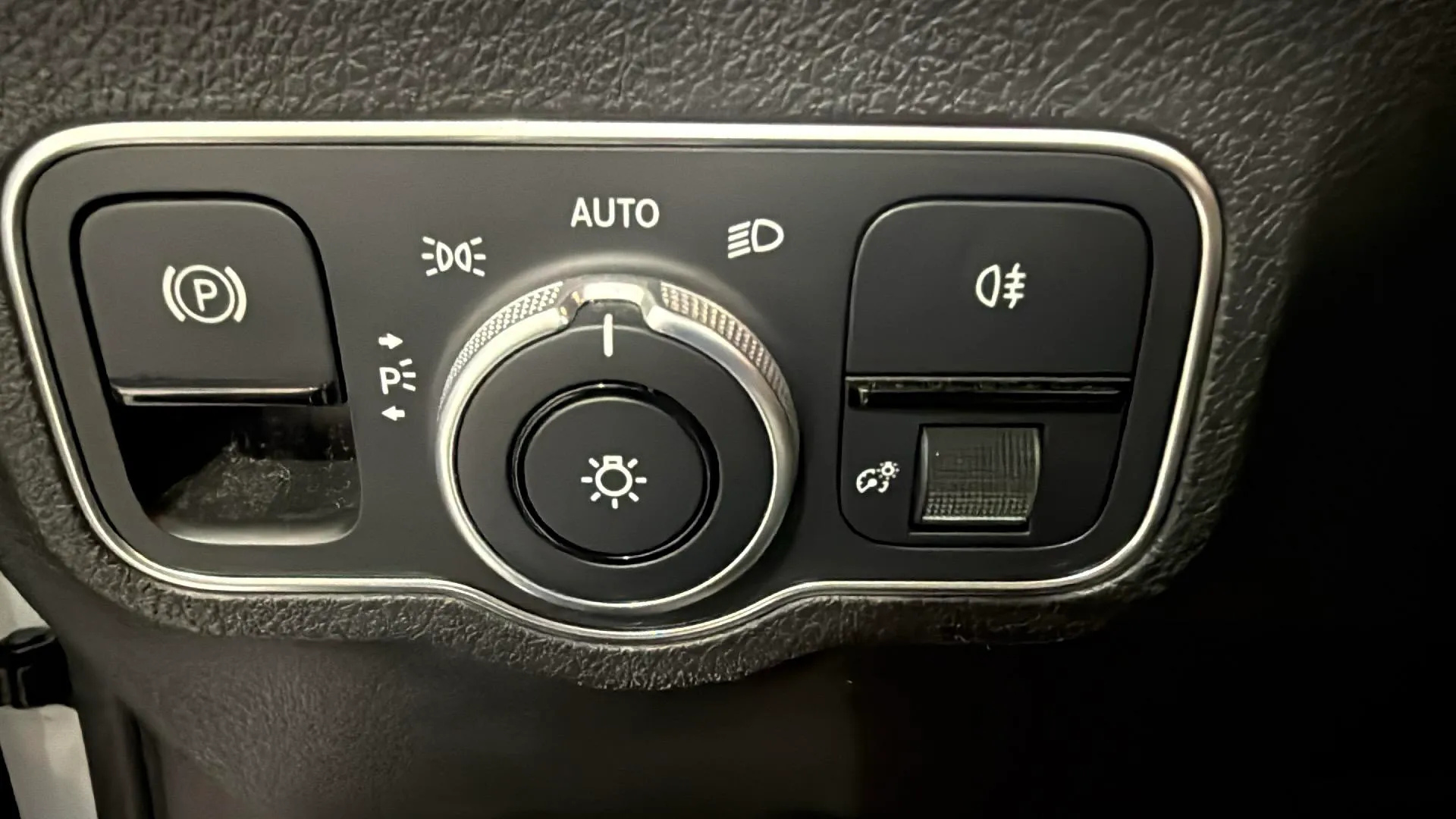 Mercedes-Benz GLB 1.3 GLB 200 DCT - foto 19
