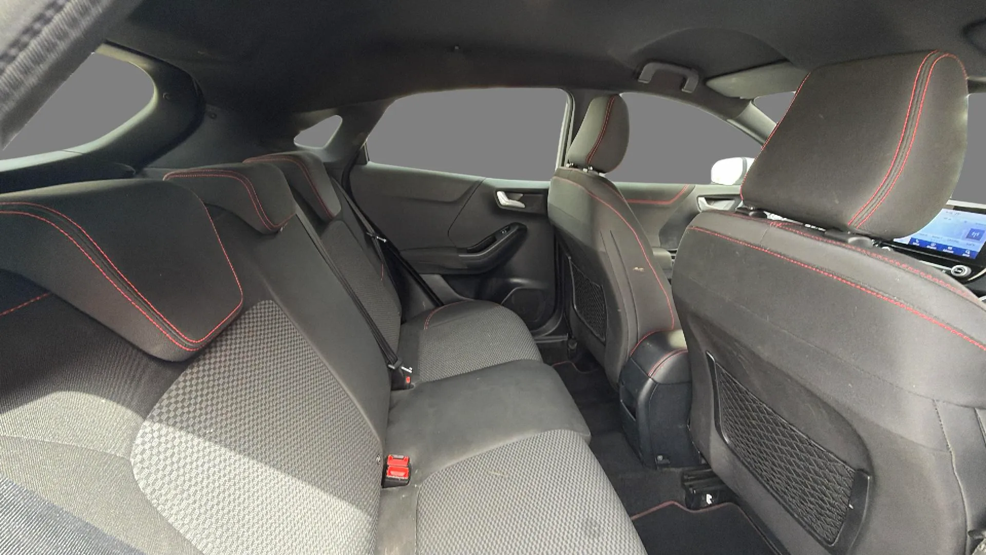 Ford Puma 1.0 EcoBoost ST-Line MHEV - foto 17