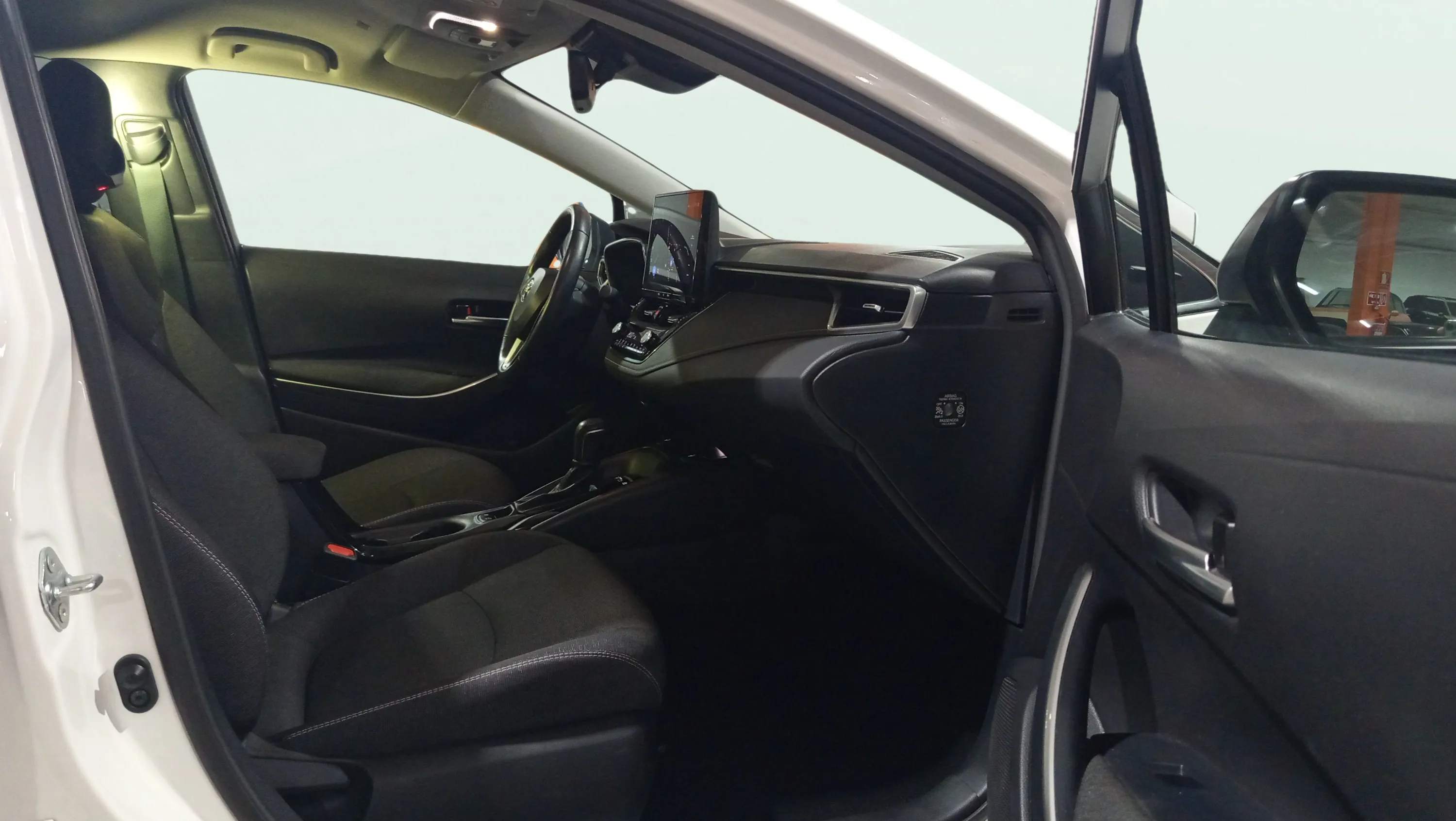 Toyota Corolla 140H Style - foto 16