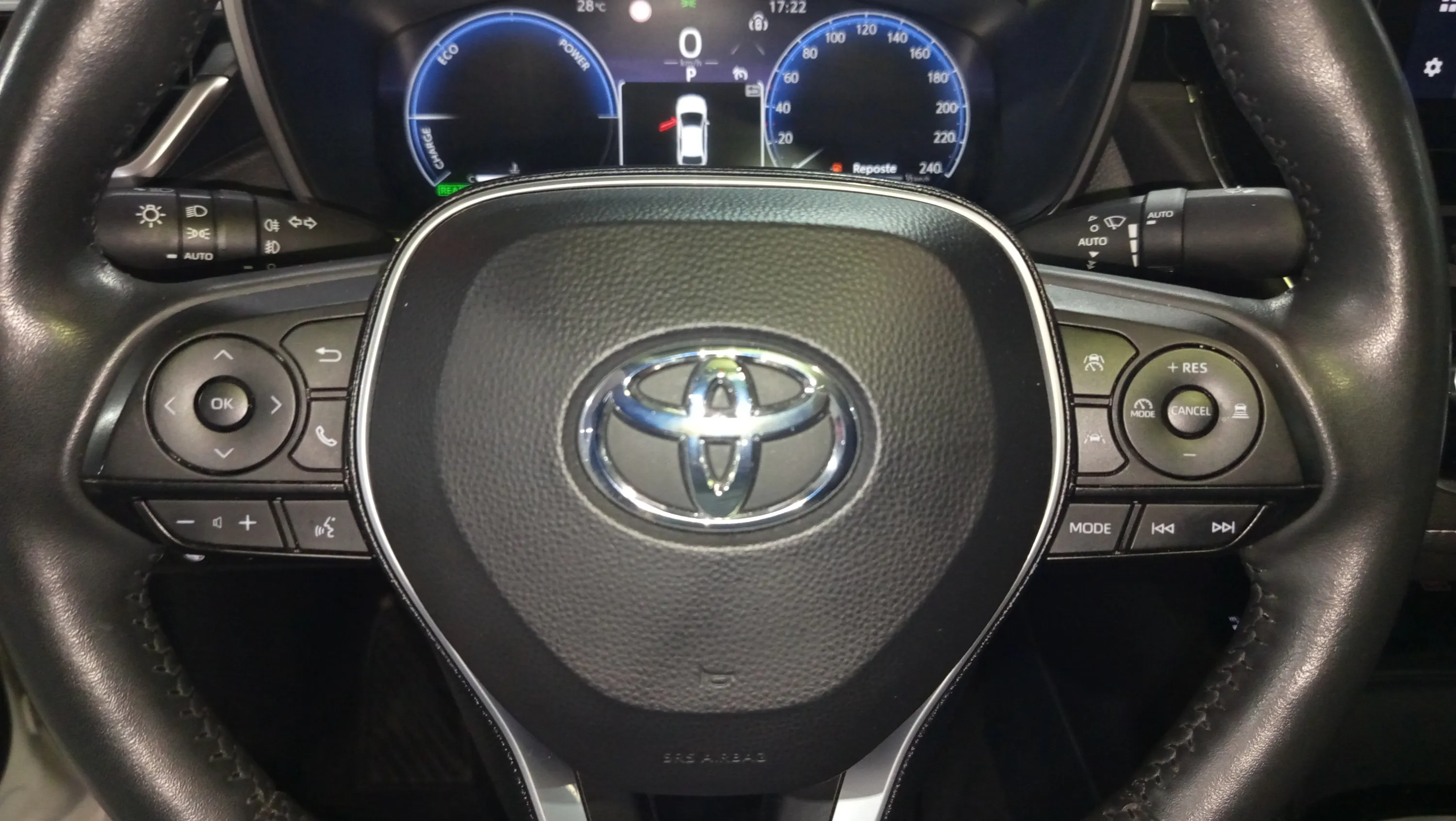 Toyota Corolla 140H Style - foto 23
