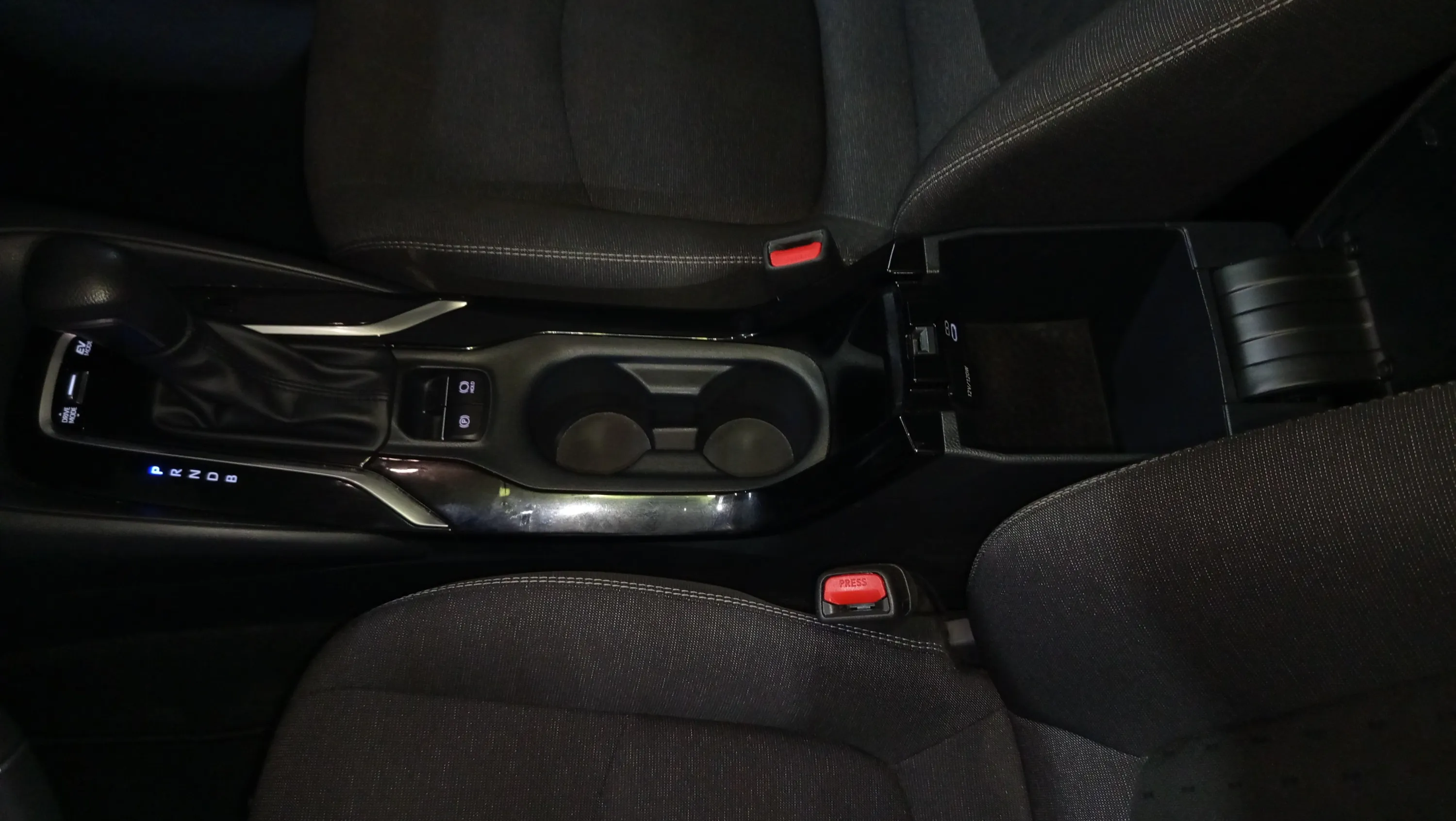 Toyota Corolla 140H Style - foto 20