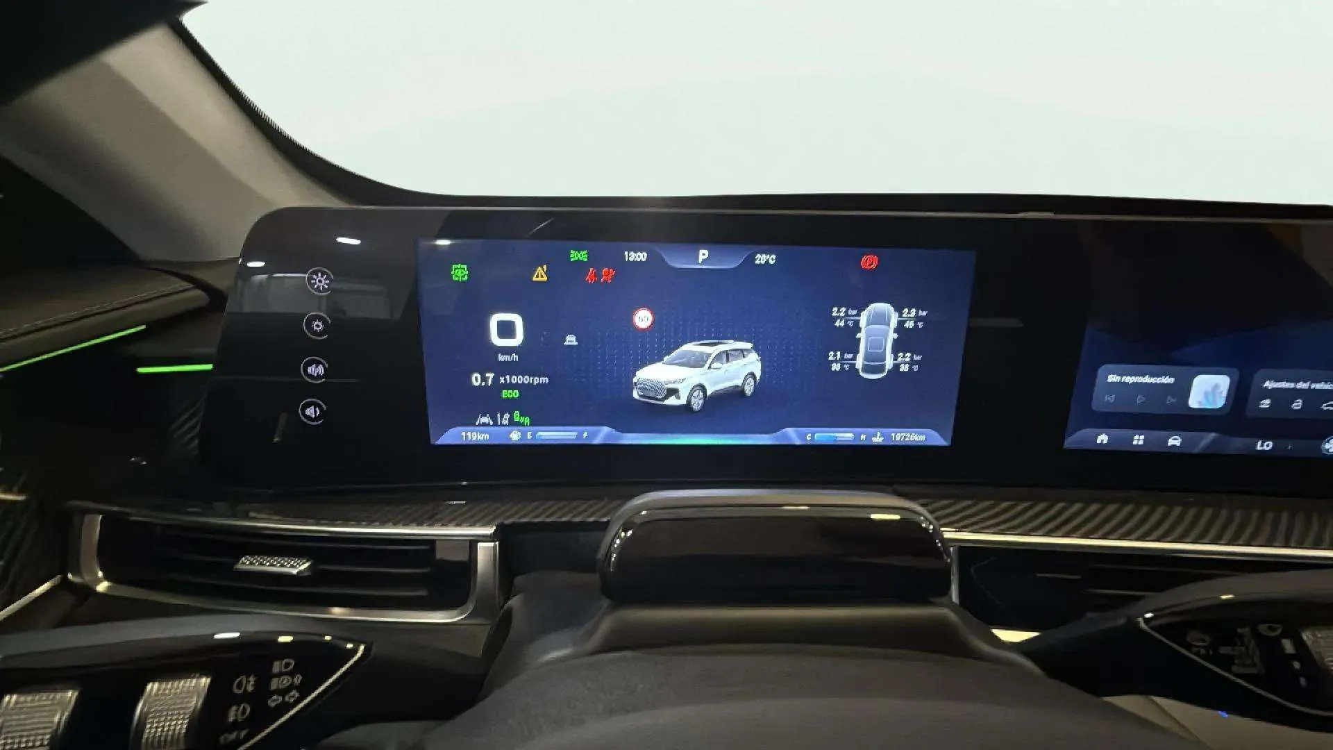 Ebro s700 1.6 T-GDi Luxury 7 DCT - foto 10