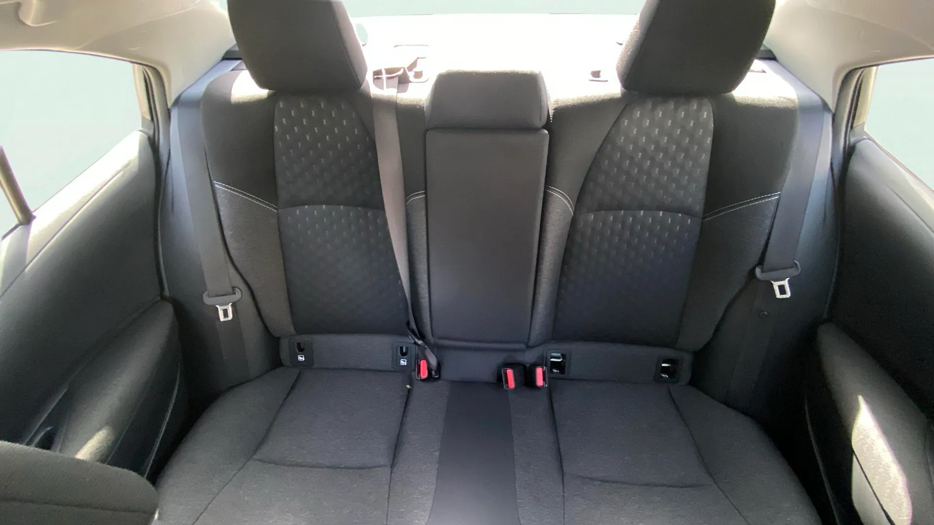 Toyota Corolla 140H Style - foto 14
