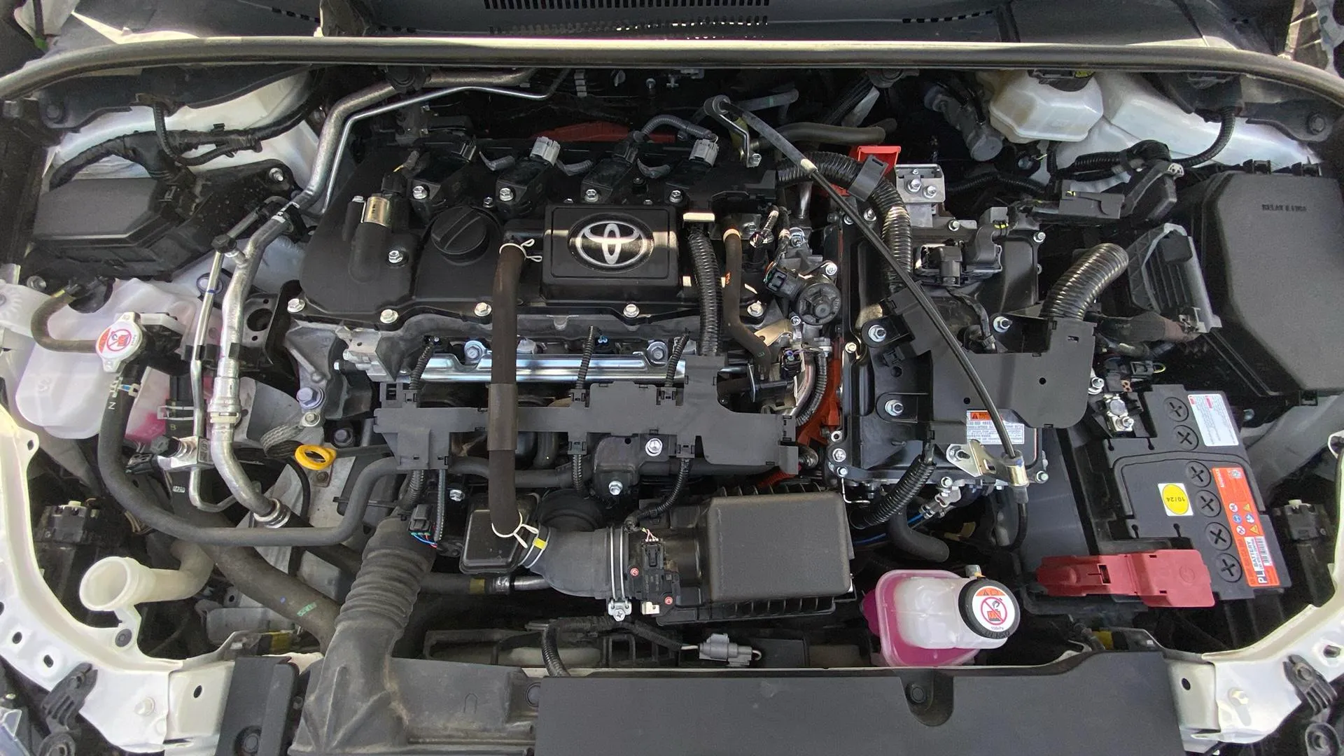 Toyota Corolla 140H Style - foto 18
