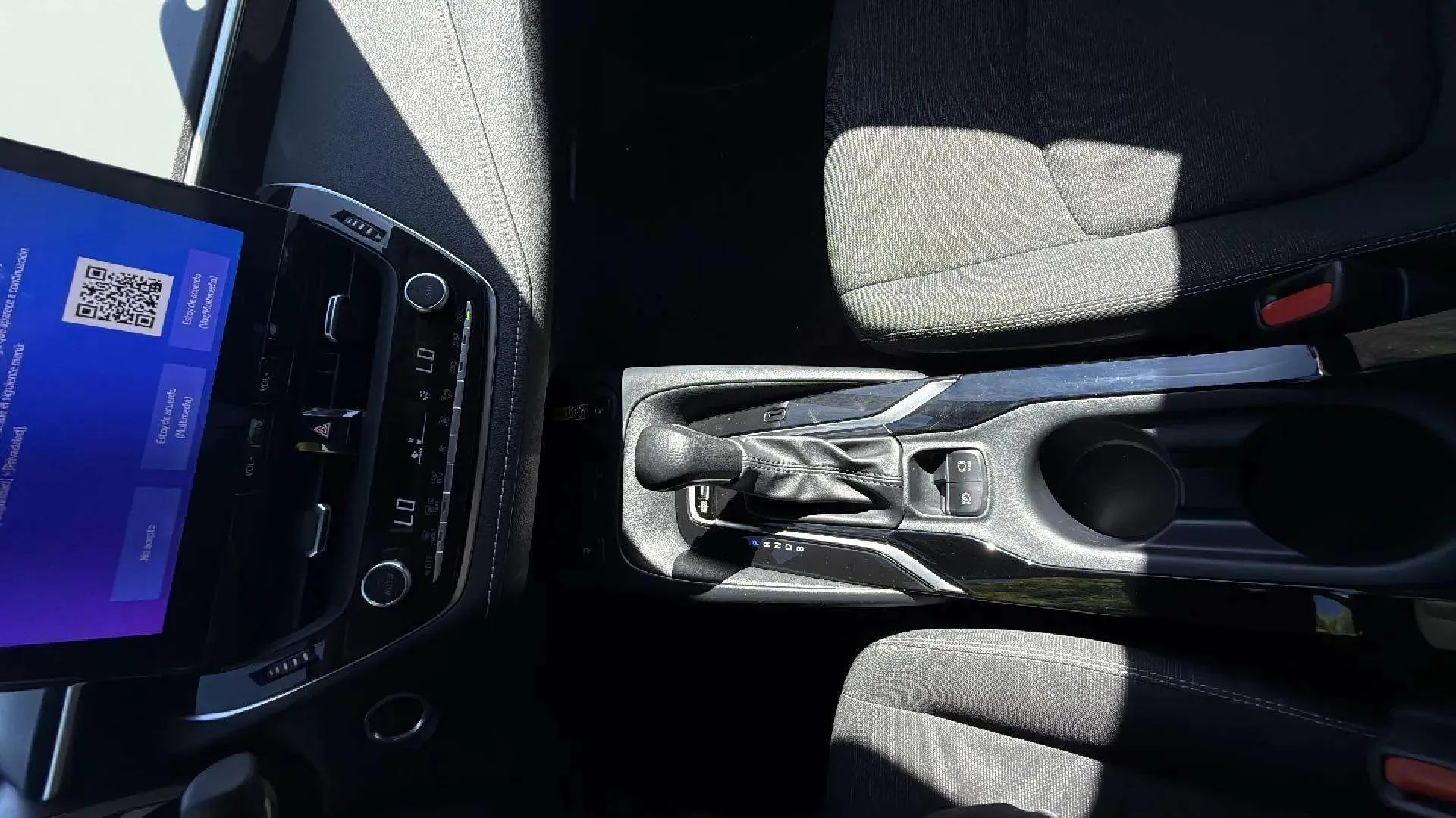 Toyota Corolla 140H Style - foto 17