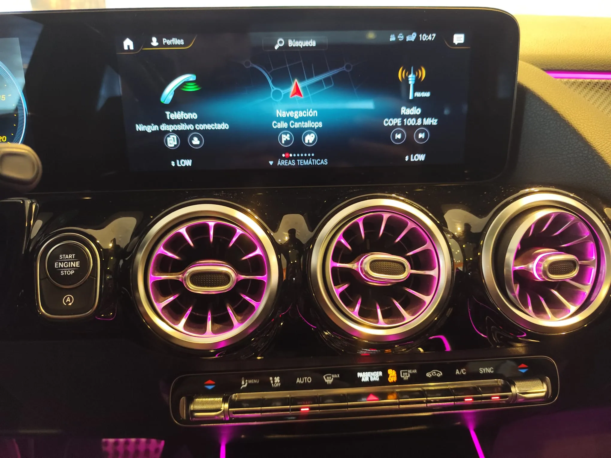 Mercedes-Benz GLA 200 - foto 16