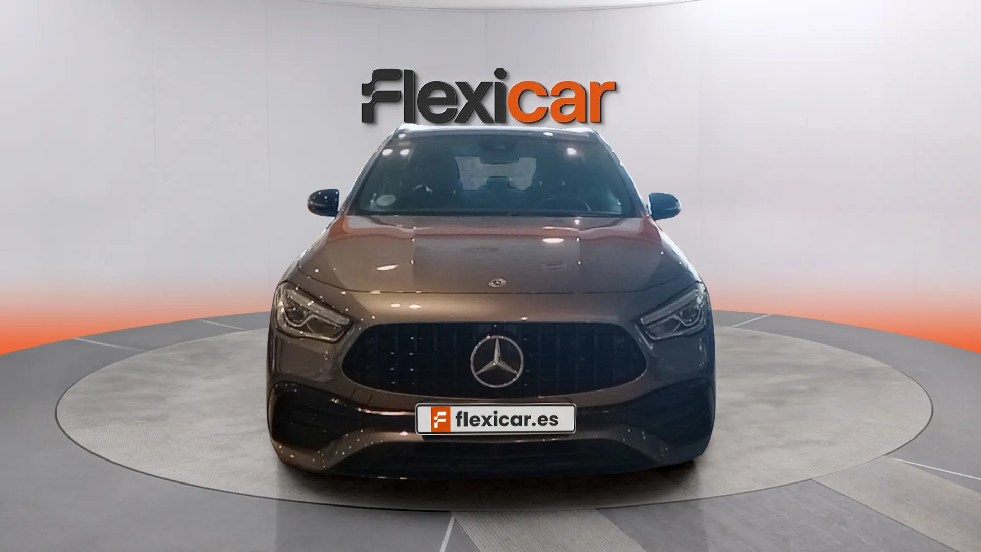 Mercedes-Benz GLA 200 - foto 2