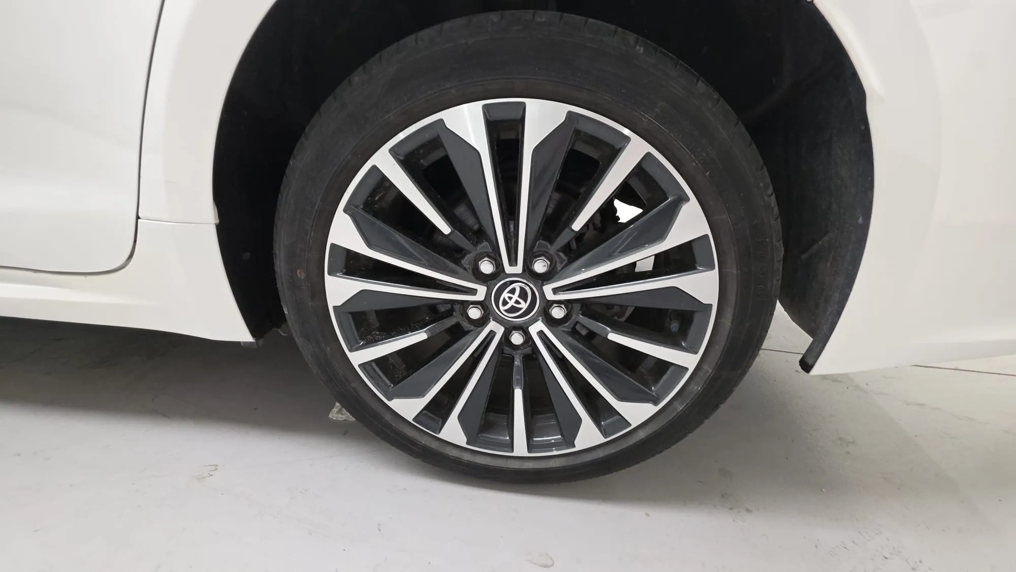 Toyota Corolla 140H Style - foto 11
