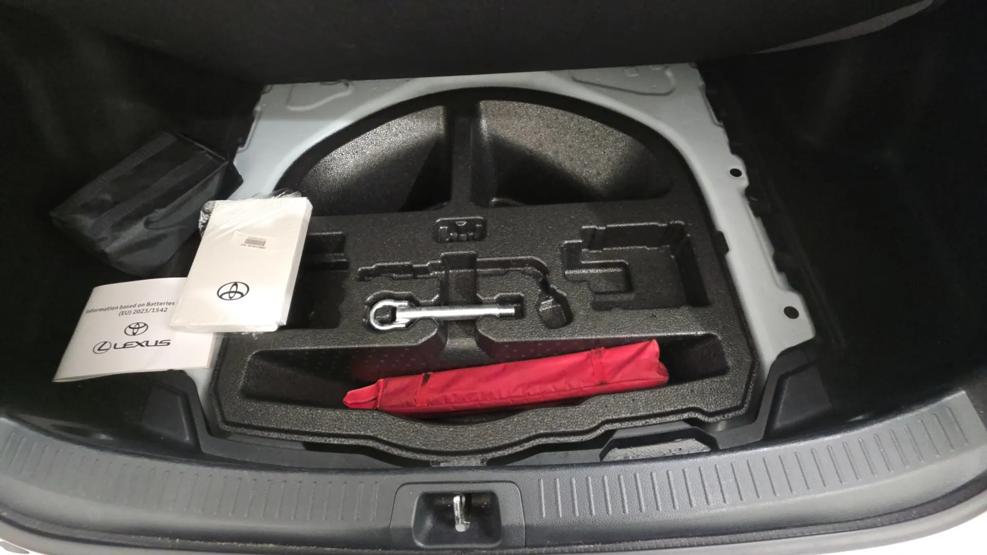 Toyota Corolla 140H Style - foto 25