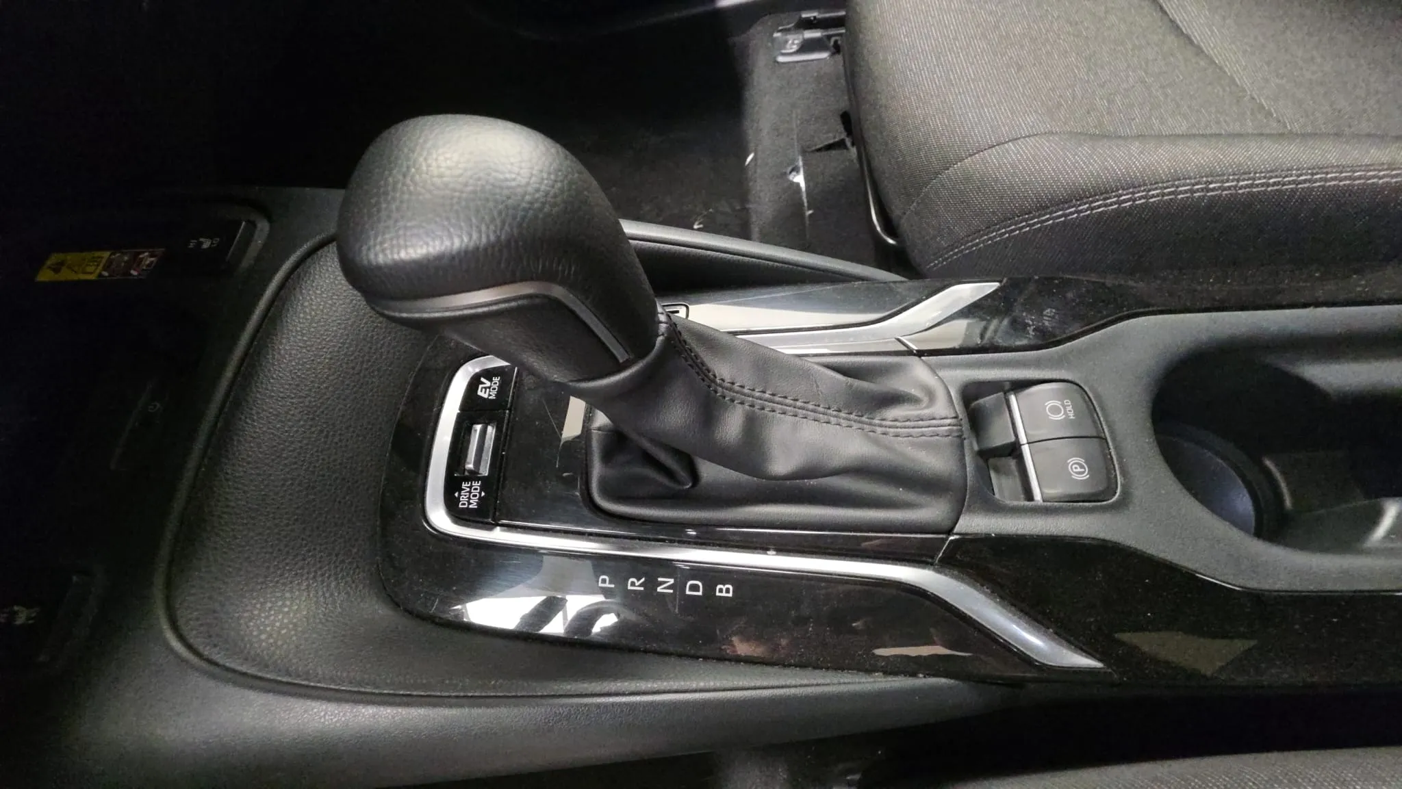 Toyota Corolla 140H Style - foto 18