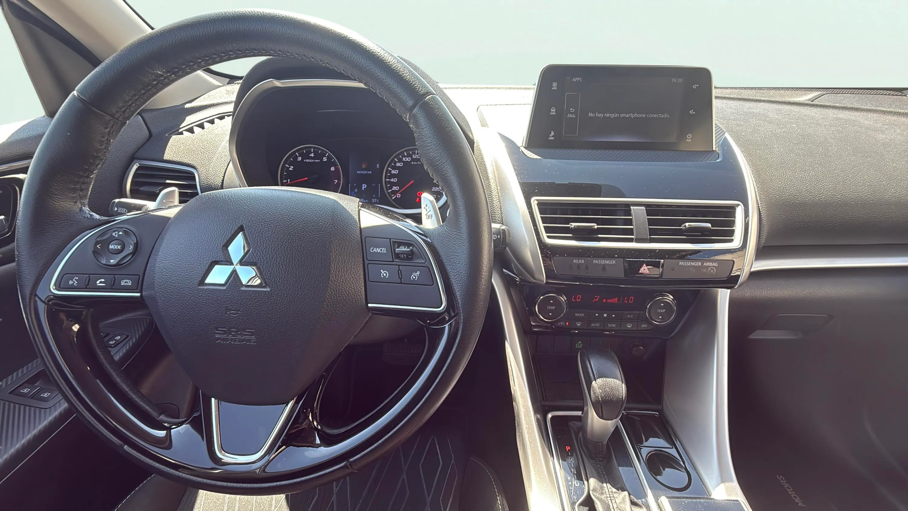 Mitsubishi Eclipse Cross 150T Motion CVT - foto 11