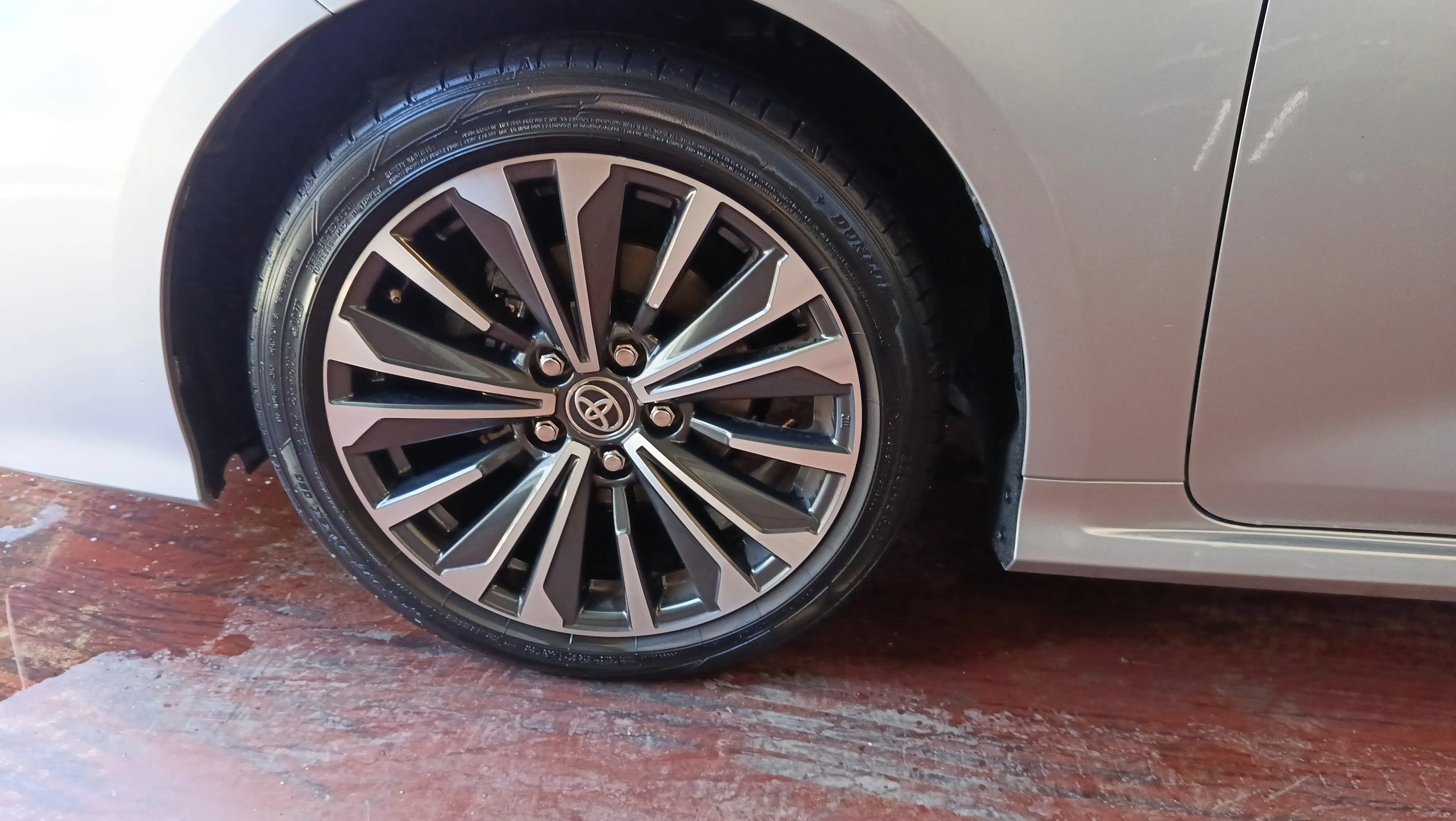 Toyota Corolla 140H Style - foto 16