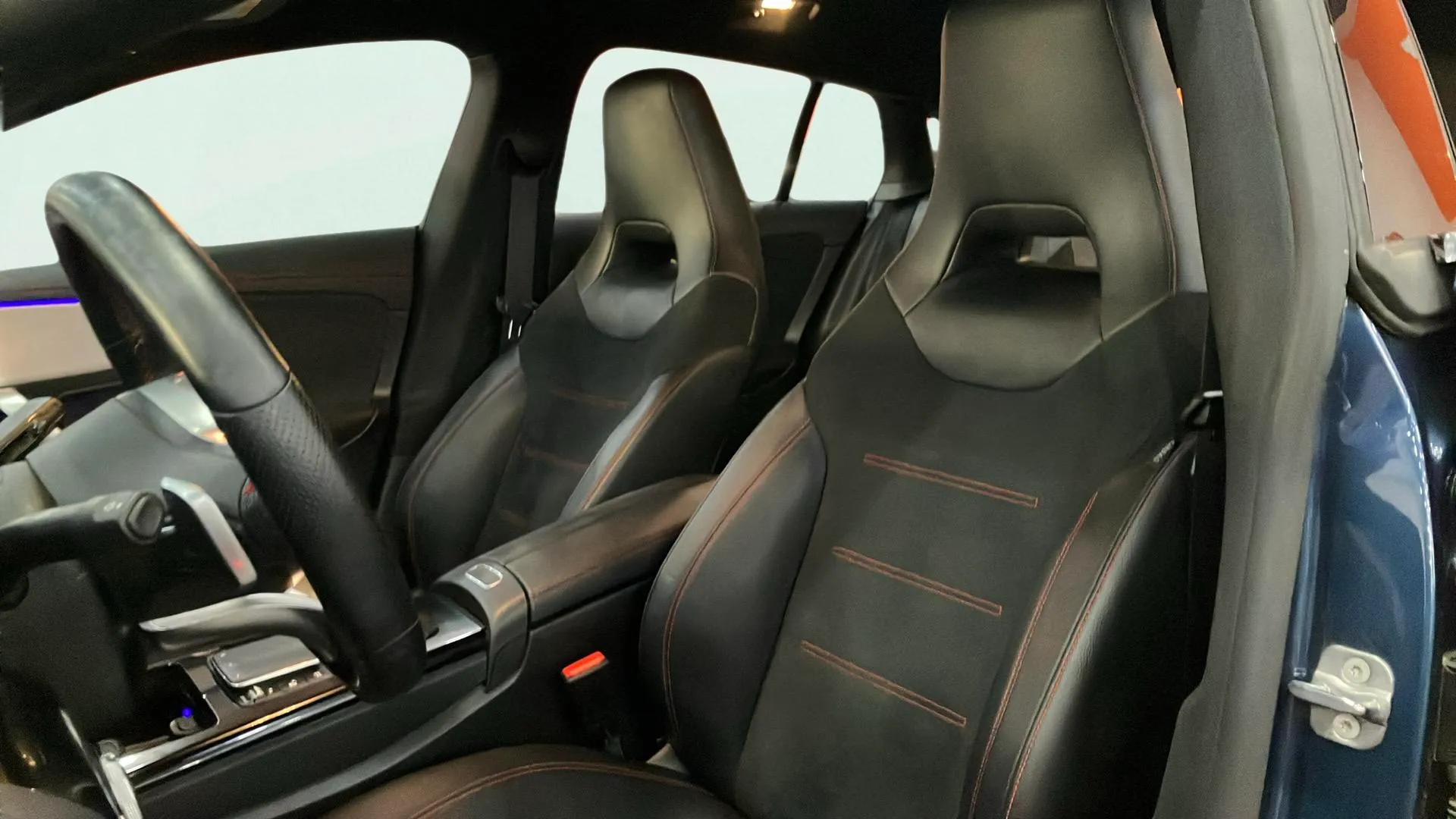 Mercedes-Benz CLA 200 D DCT Shooting Brake - foto 9