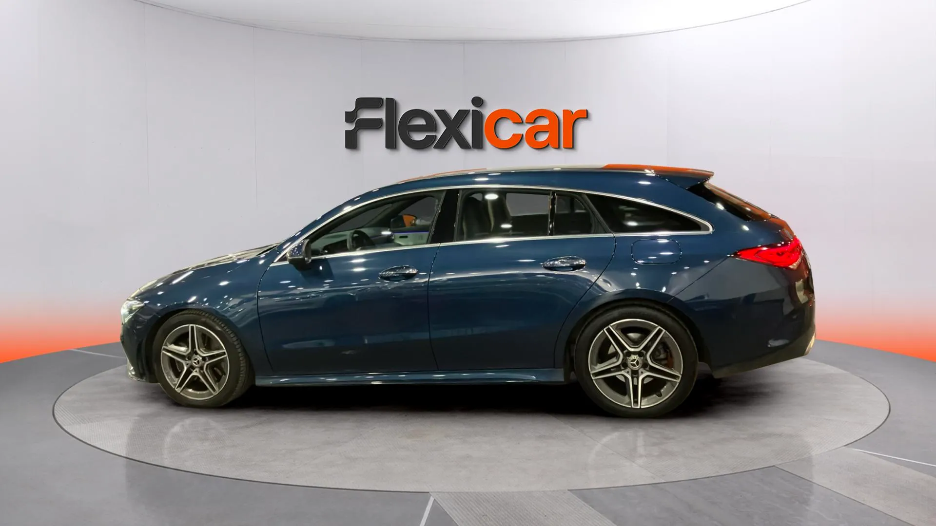 Mercedes-Benz CLA 200 D DCT Shooting Brake - foto 4