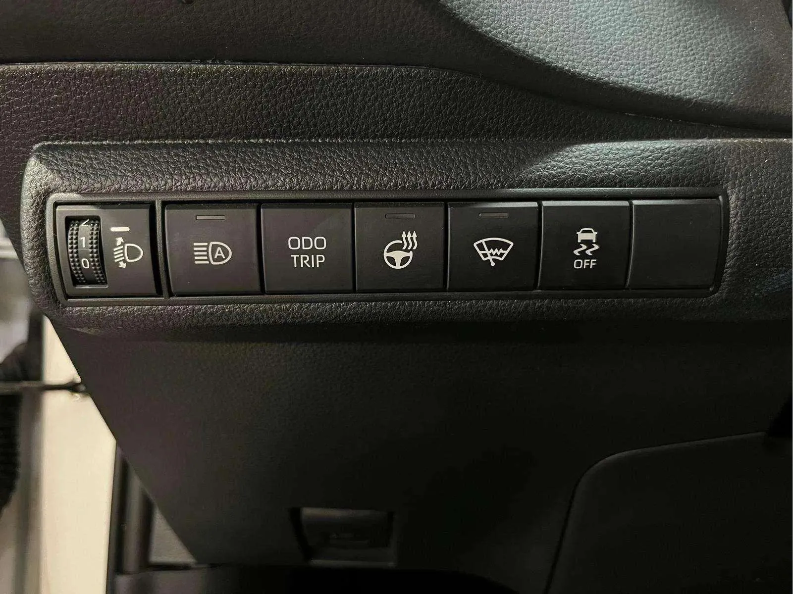 Toyota Corolla 140H Style - foto 10
