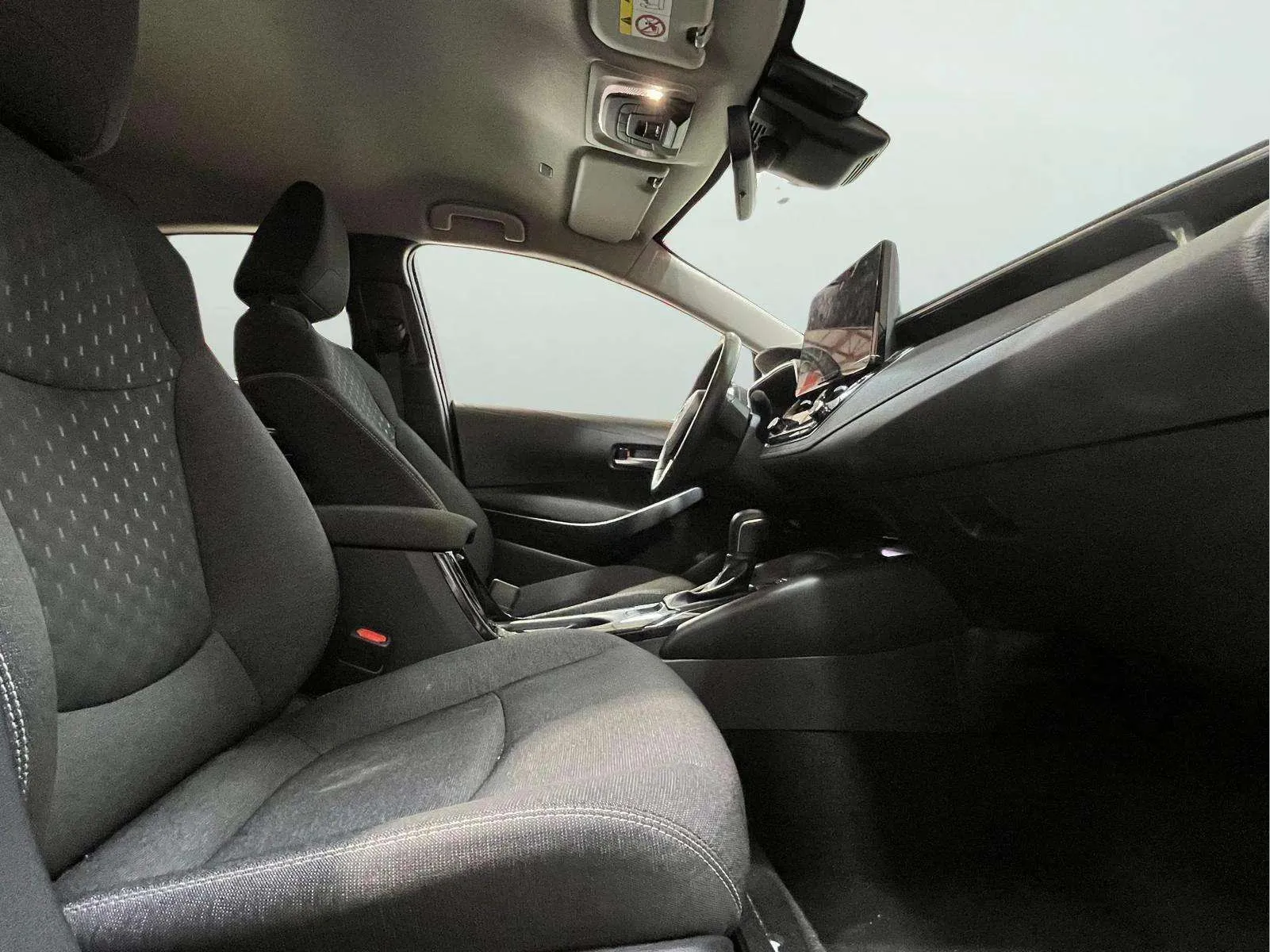 Toyota Corolla 140H Style - foto 21