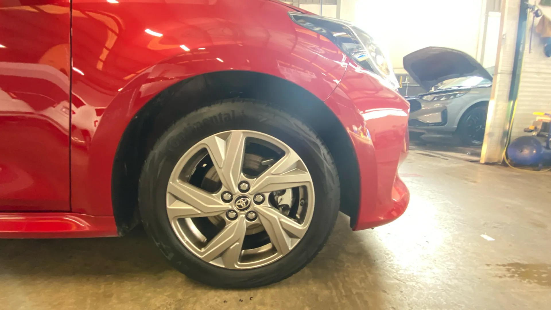 Toyota Yaris 1.5 120H Active Plus - foto 14