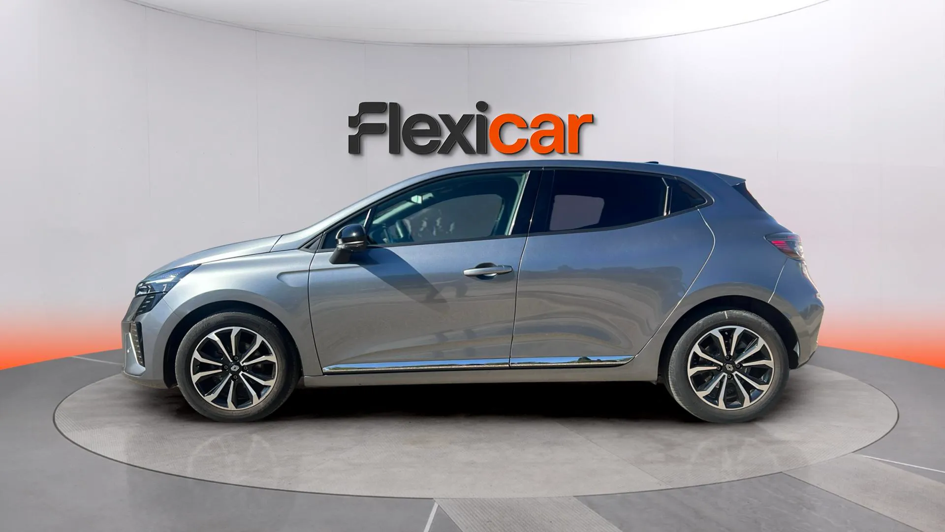 Renault Clio Techno TCe - foto 6