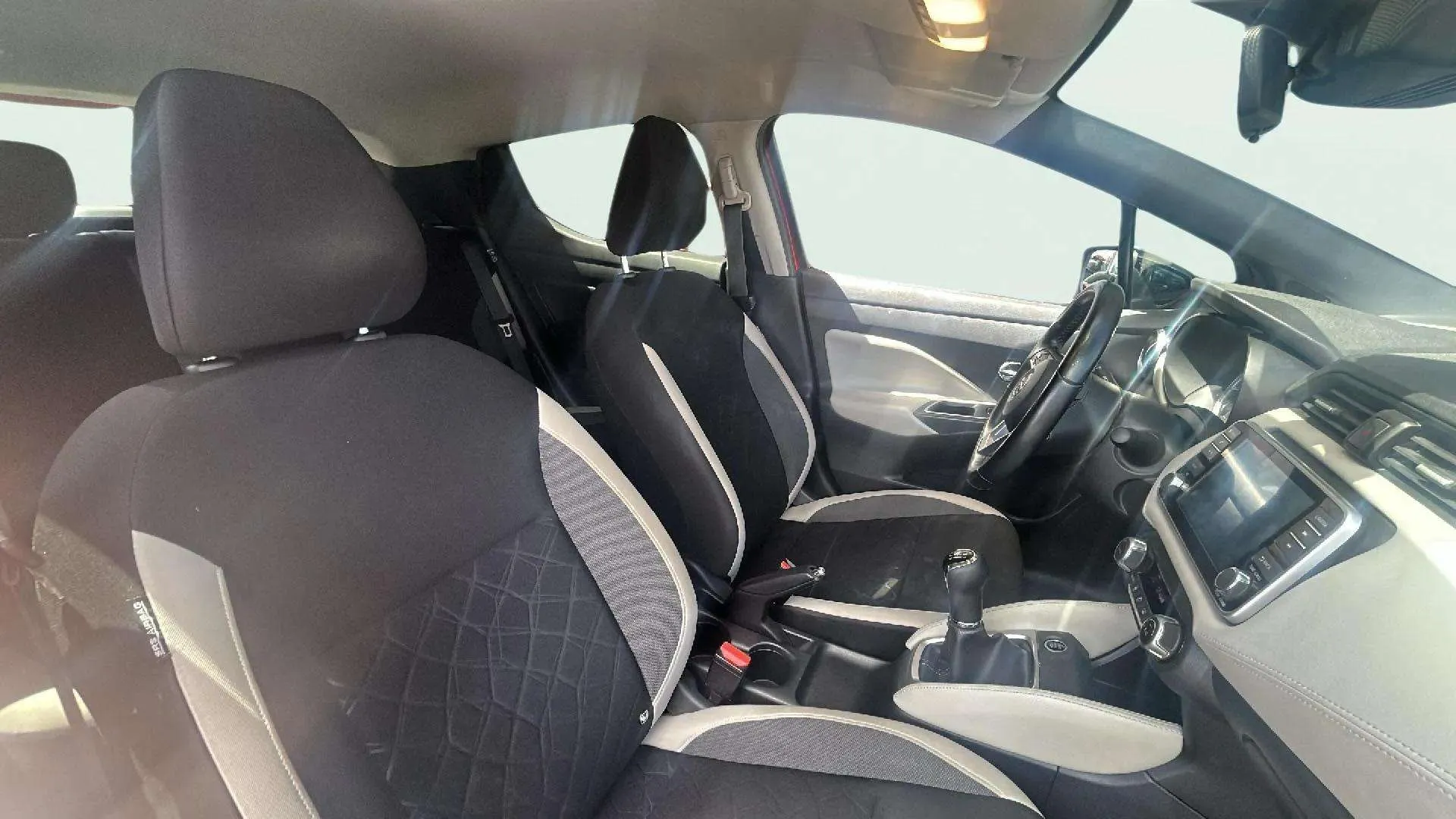 Nissan Micra IG-T E6D-F Acenta - foto 19