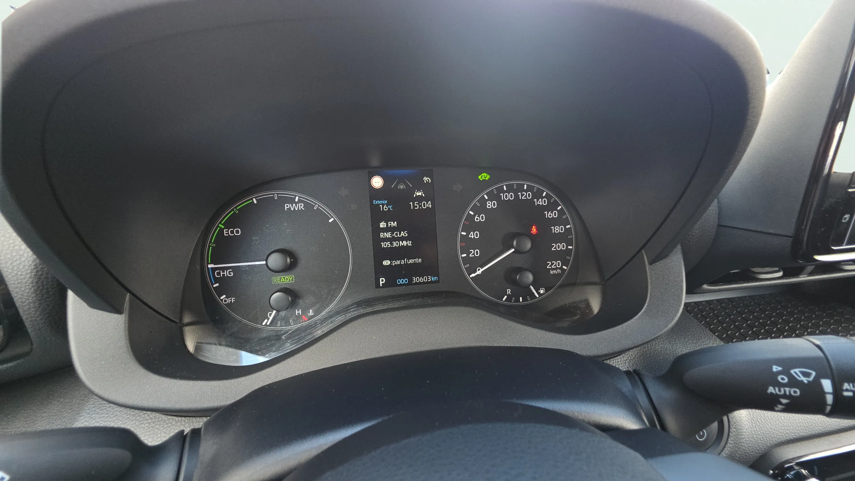 Toyota Yaris 1.5 120H Active Plus ECOVan - foto 11
