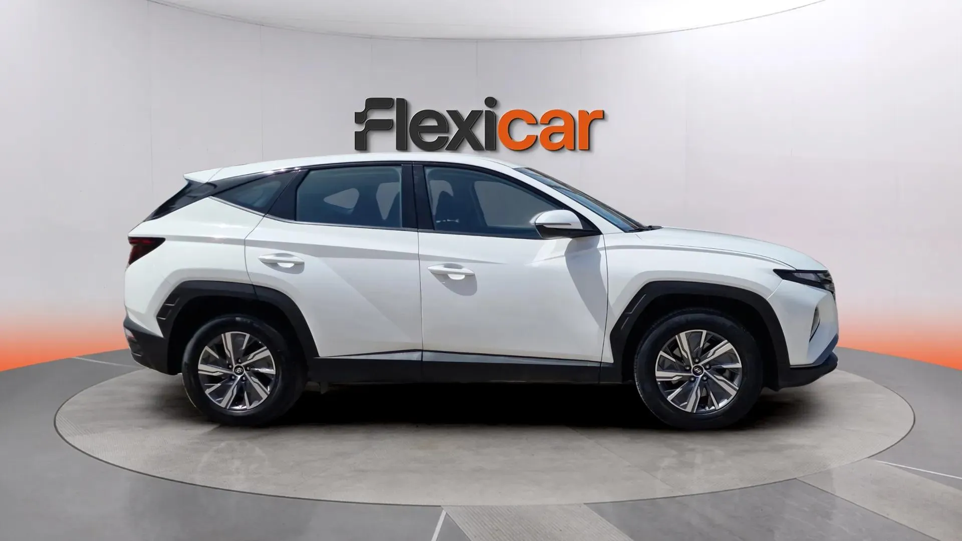Hyundai Tucson 1.6D Klass - foto 5