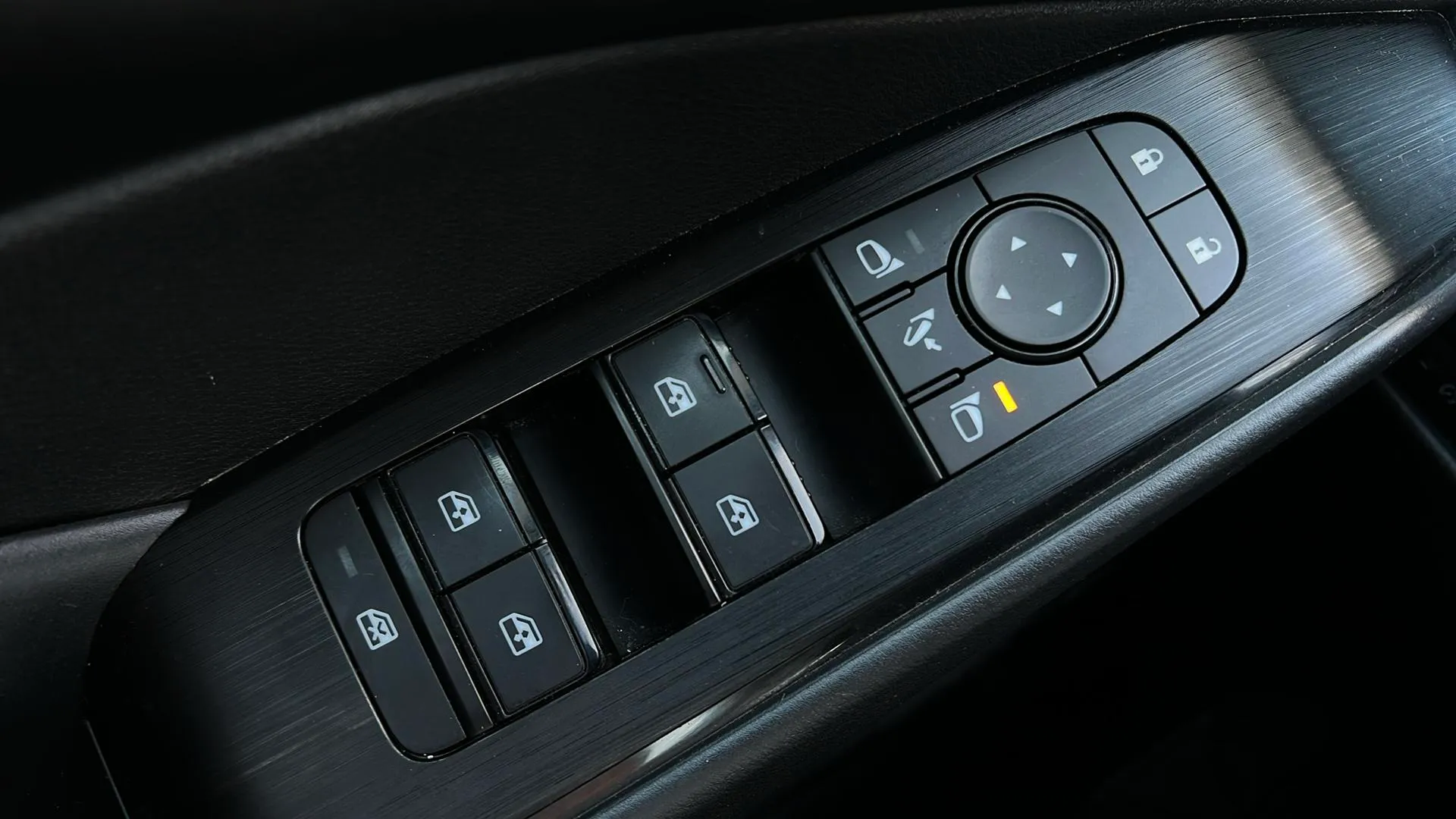 Nissan Qashqai DIG-T mHEV Xtronic 4x4 N-Connecta - foto 19