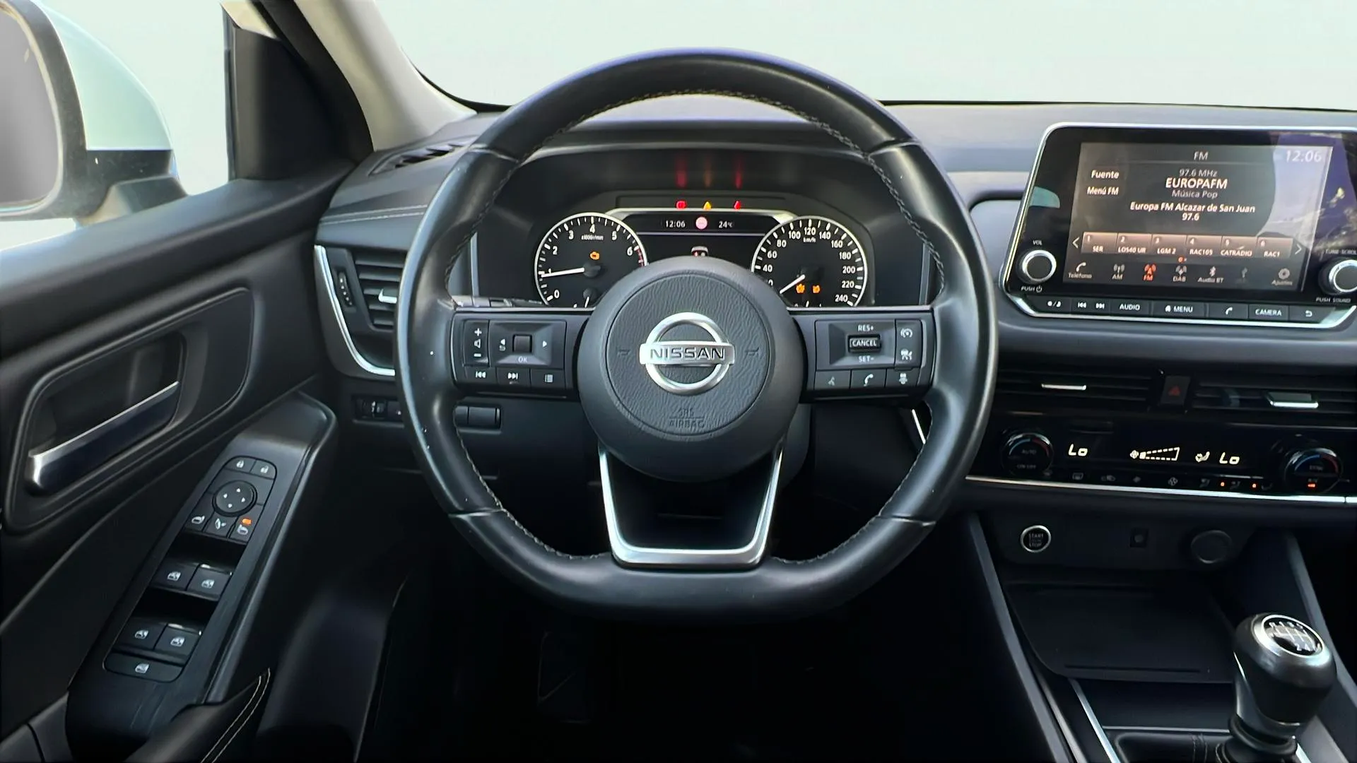 Nissan Qashqai DIG-T mHEV Xtronic 4x4 N-Connecta - foto 12