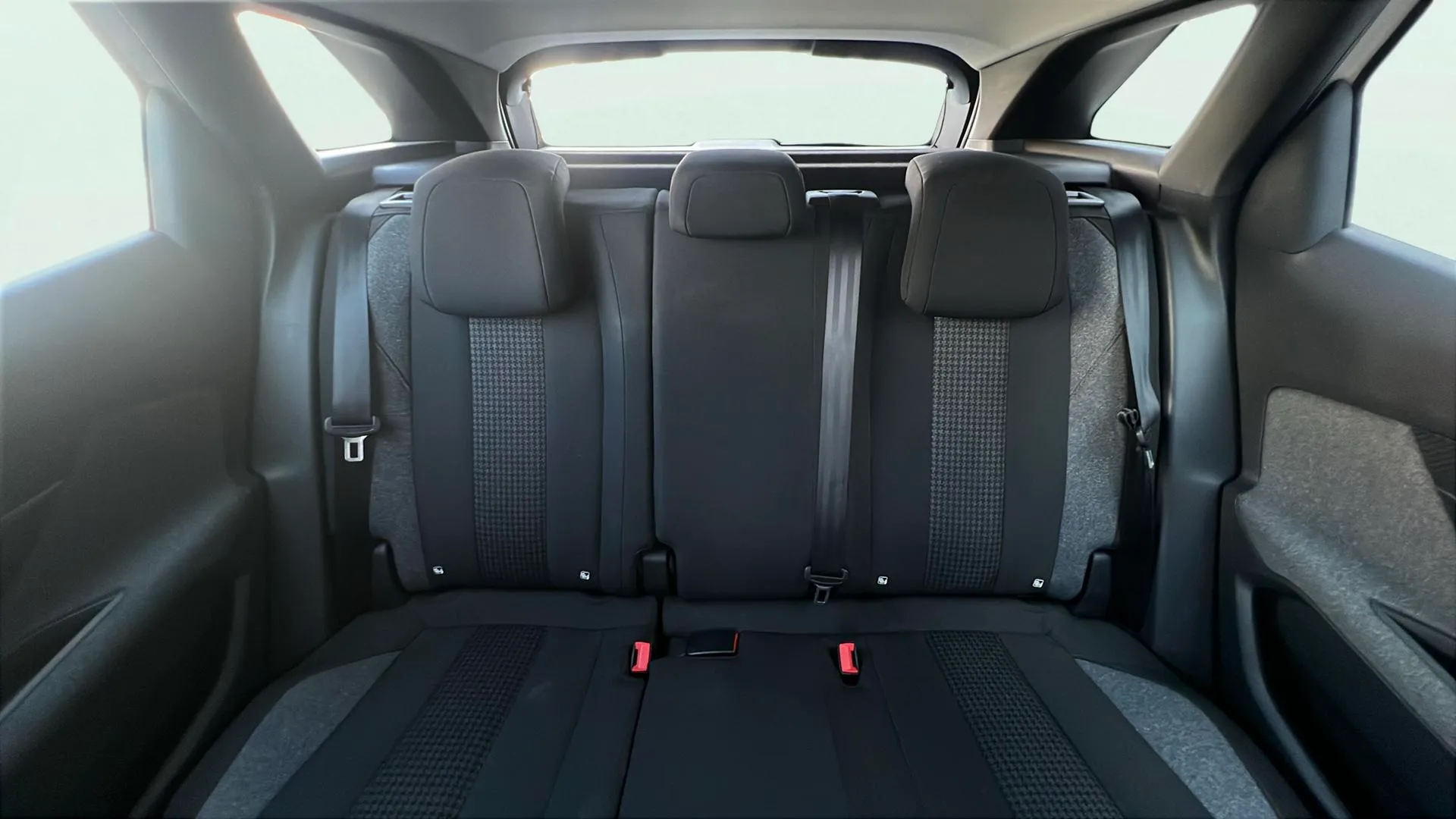 Peugeot 3008 1.5 BlueHDi Active Pack - foto 15