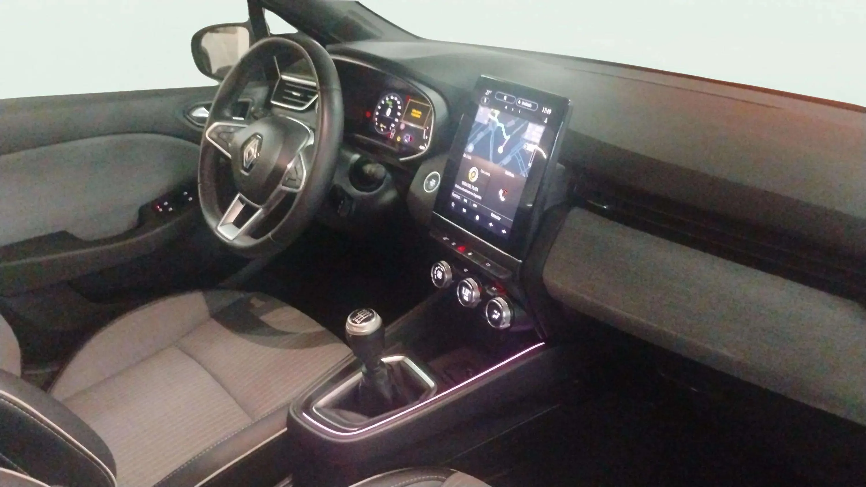 Renault Clio Techno TCe - foto 14