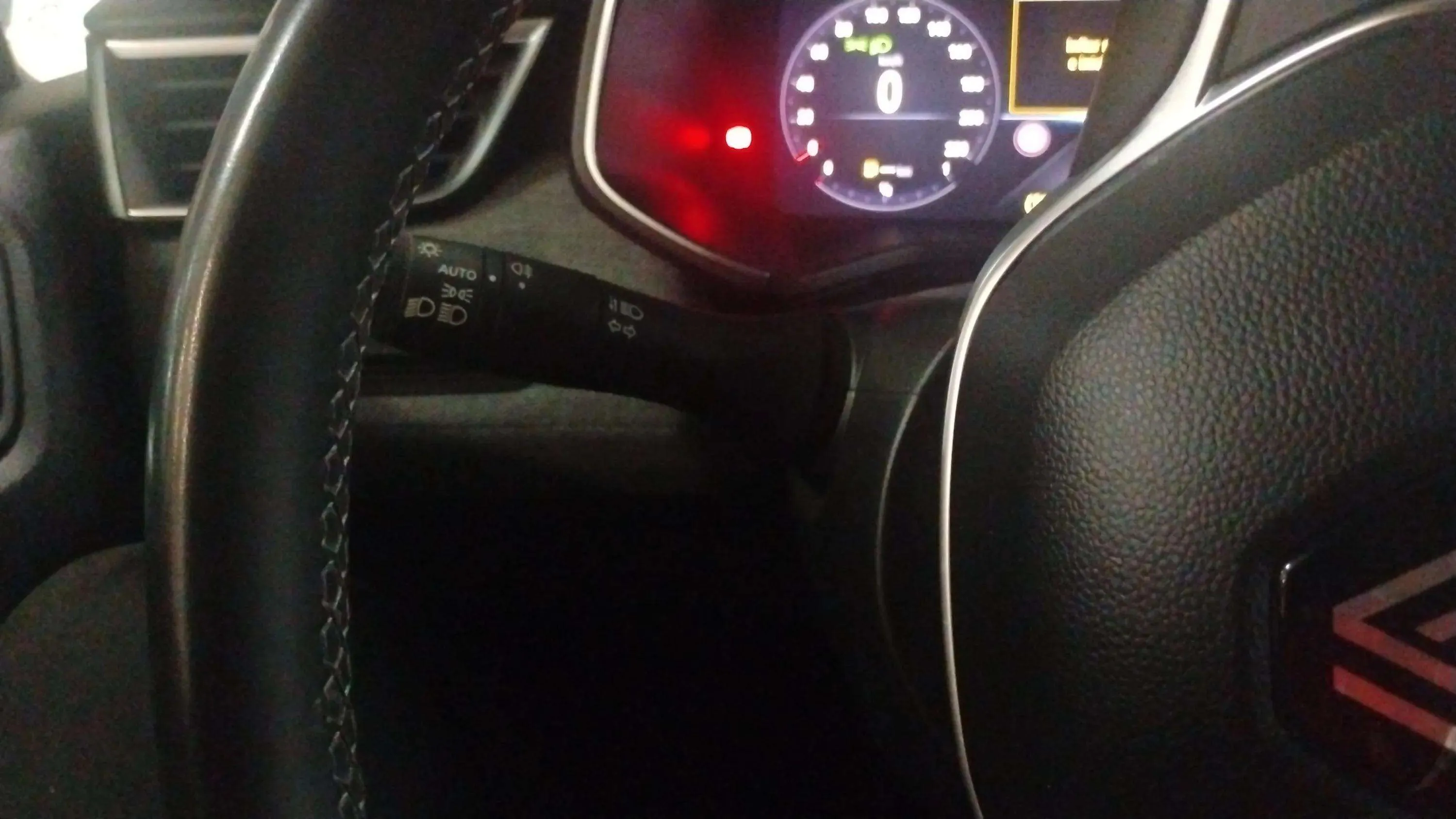 Renault Clio Techno TCe - foto 19