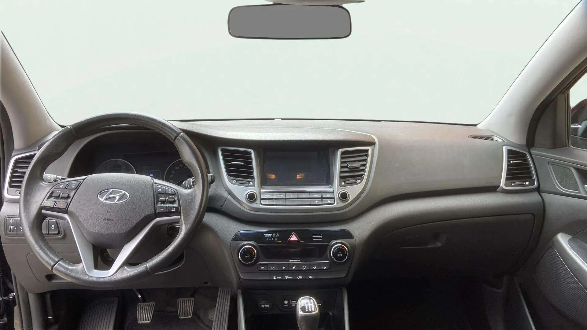 Hyundai Tucson 1.6 GDi BlueDrive 25 Aniversario 4x2 - foto 13