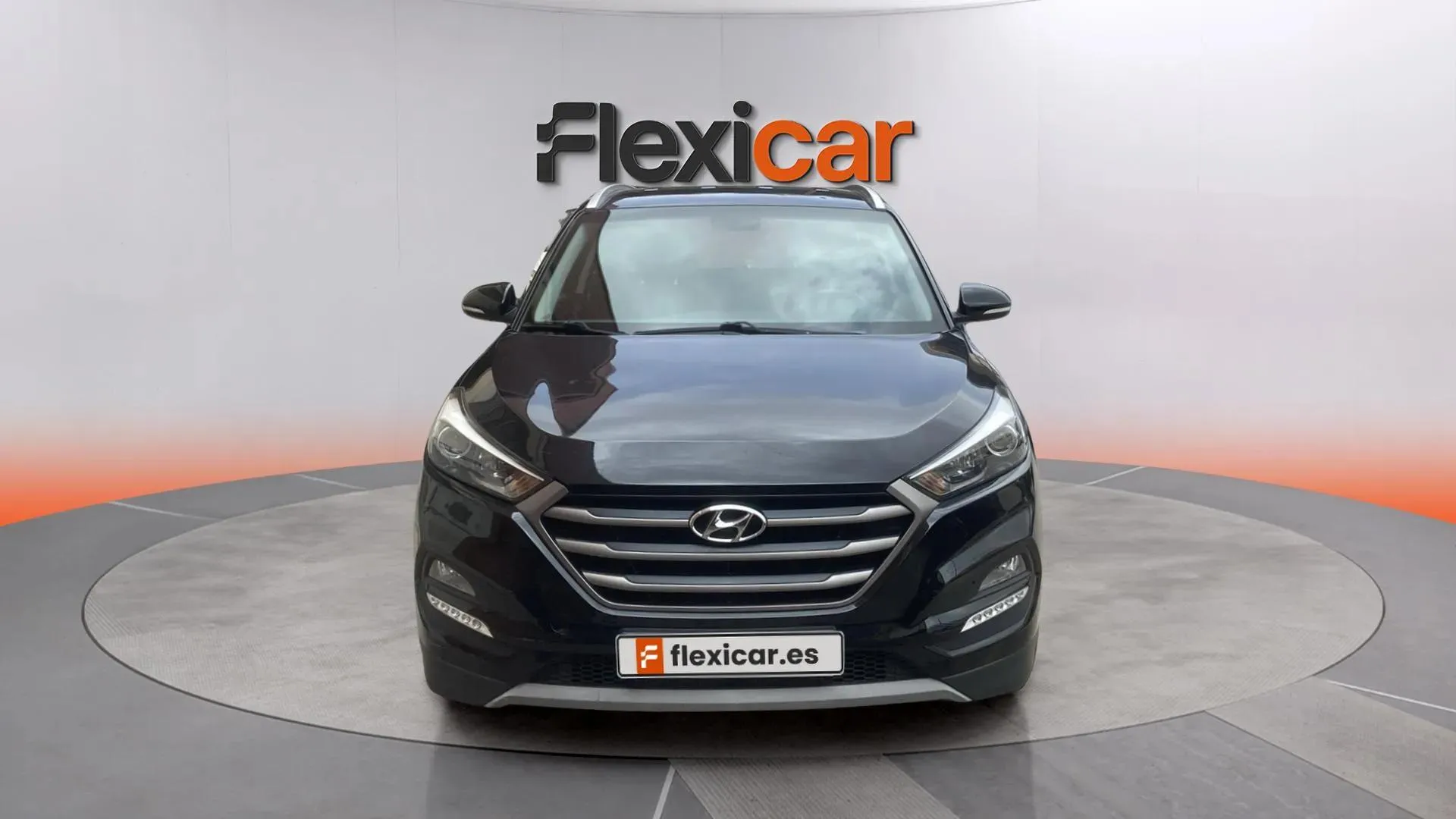 Hyundai Tucson 1.6 GDi BlueDrive 25 Aniversario 4x2 - foto 2
