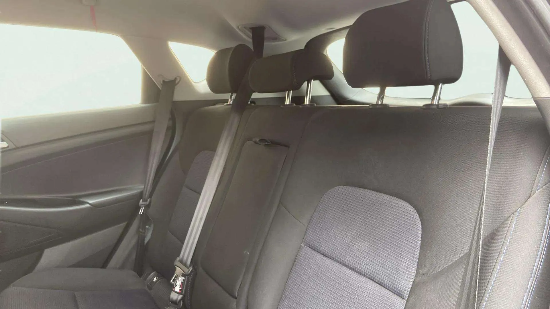 Hyundai Tucson 1.6 GDi BlueDrive 25 Aniversario 4x2 - foto 21