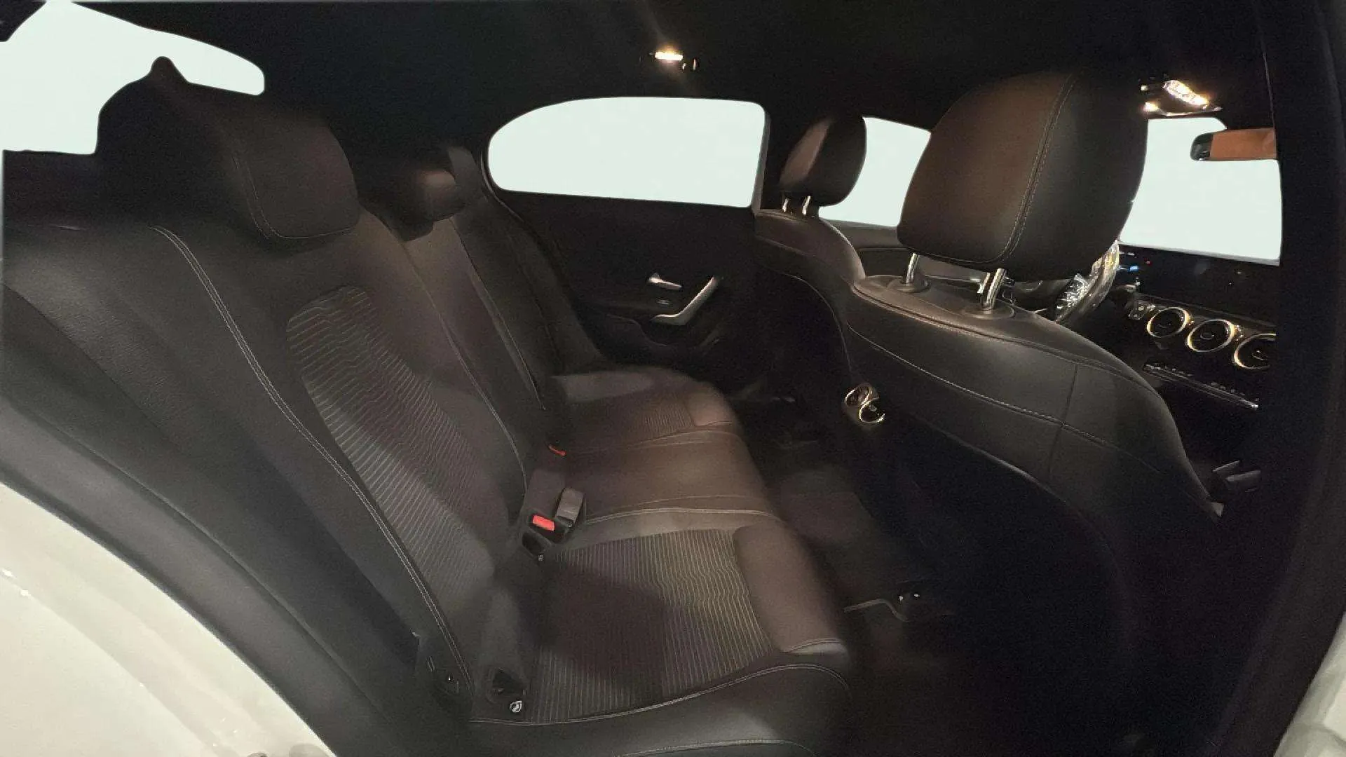 Mercedes-Benz Clase A A 200 d - foto 16